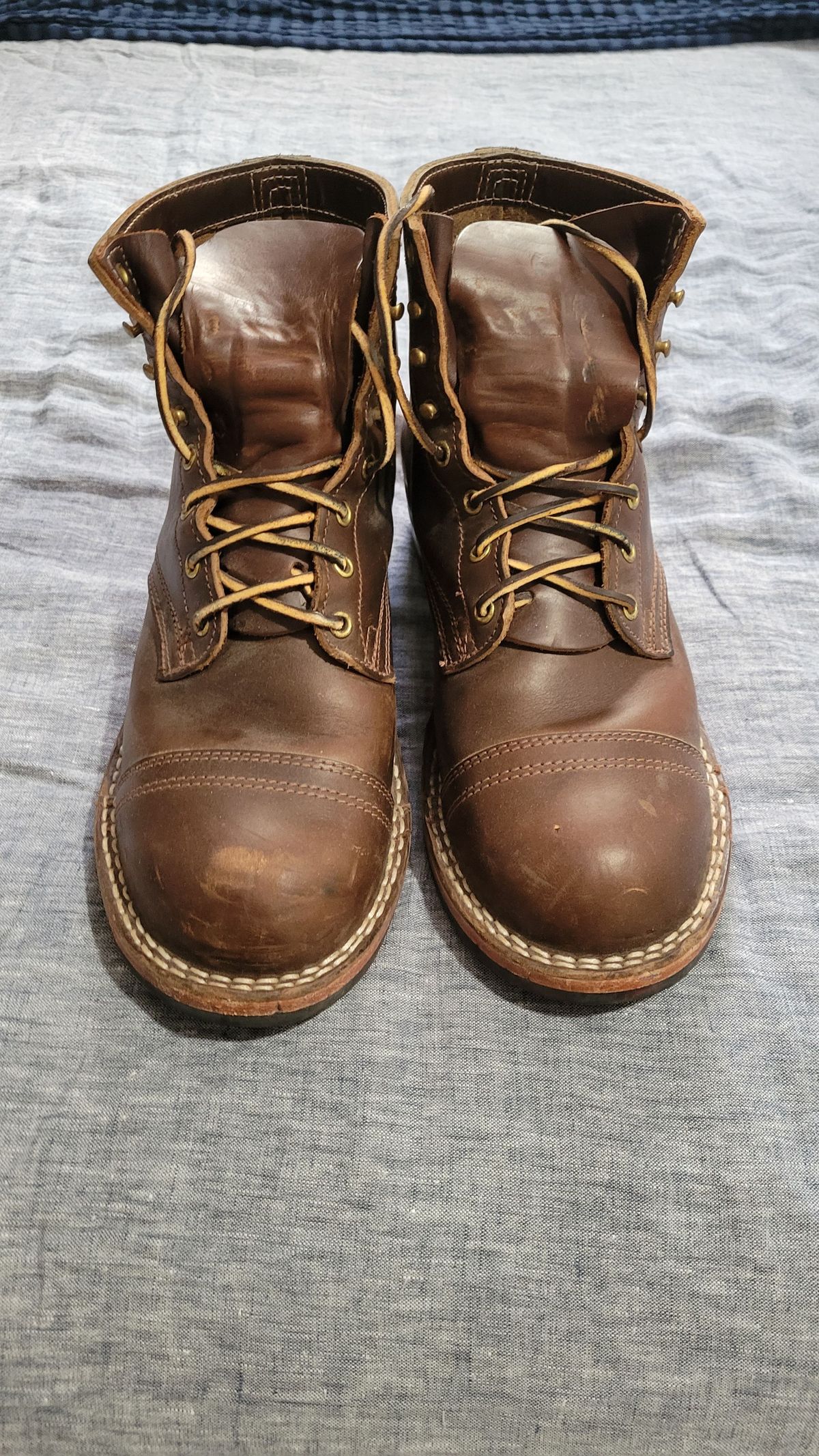 Photo by patinathunderdome on November 3, 2021 of the Nicks Americana in Horween Brown Waxed Flesh.