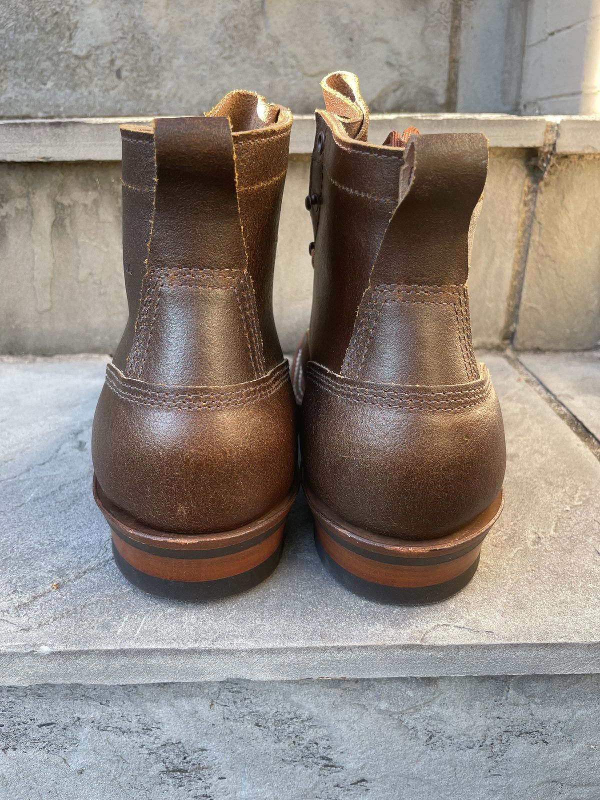 Photo by patinathunderdome on September 30, 2021 of the White's 350 Cutter in Horween Cinnamon Waxed Flesh.