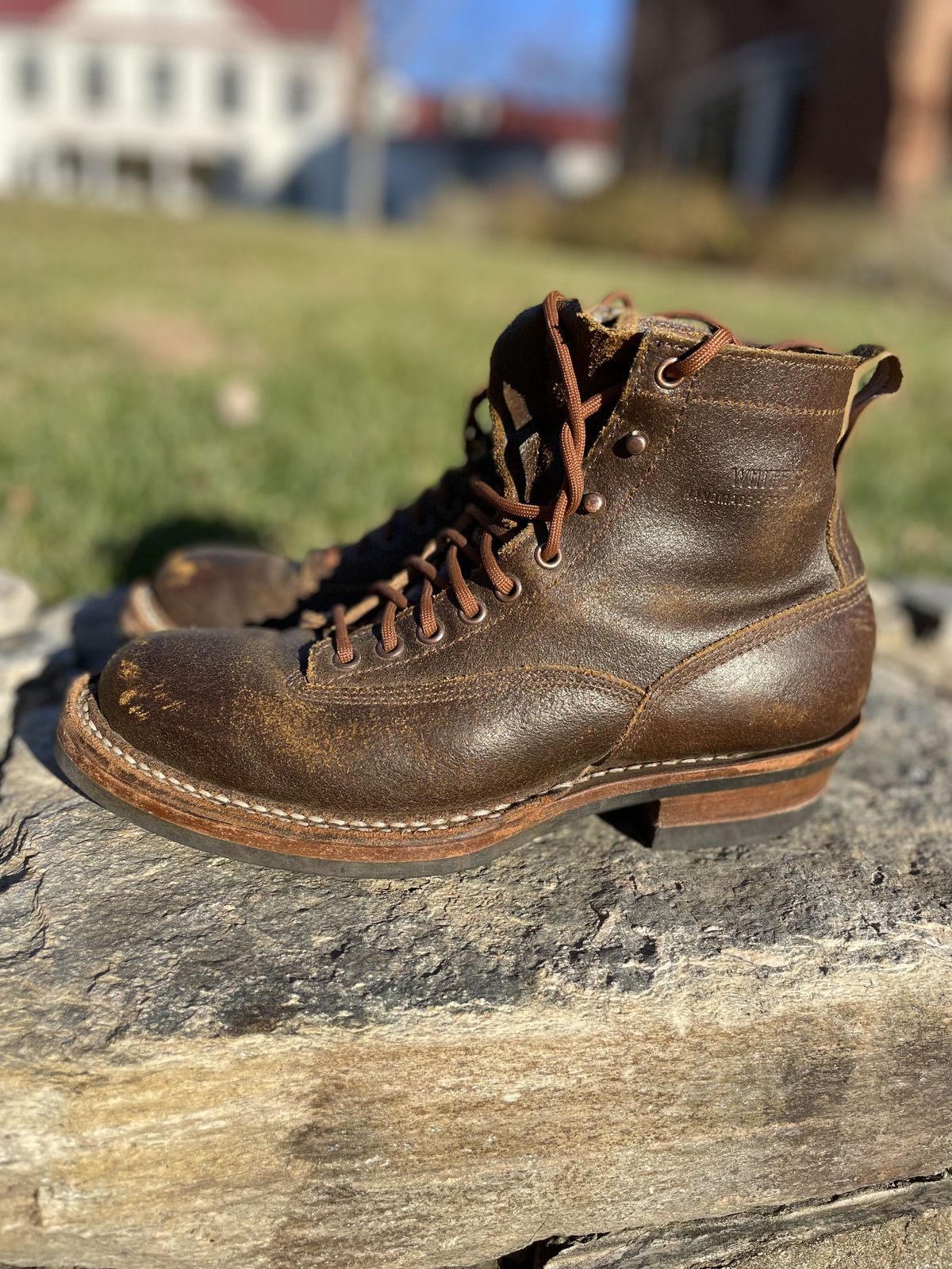 Photo by patinathunderdome on December 5, 2021 of the White's 350 Cutter in Horween Cinnamon Waxed Flesh.