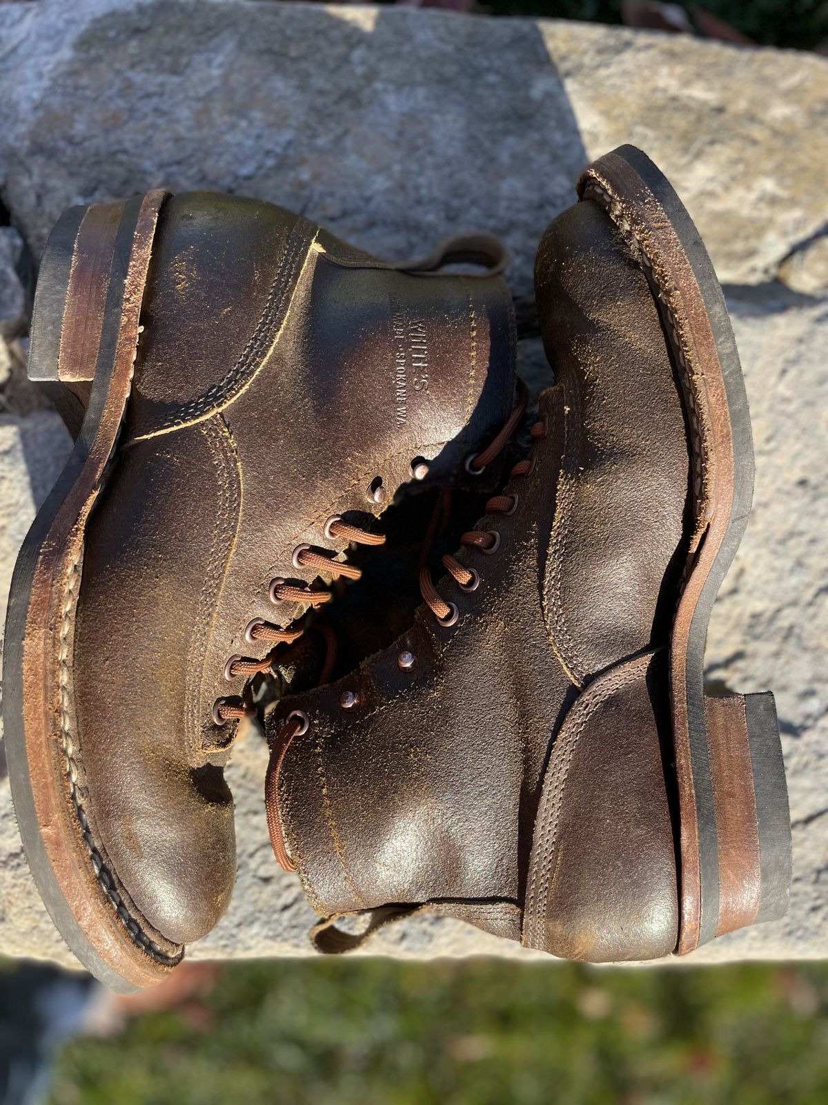 Photo by patinathunderdome on December 5, 2021 of the White's 350 Cutter in Horween Cinnamon Waxed Flesh.