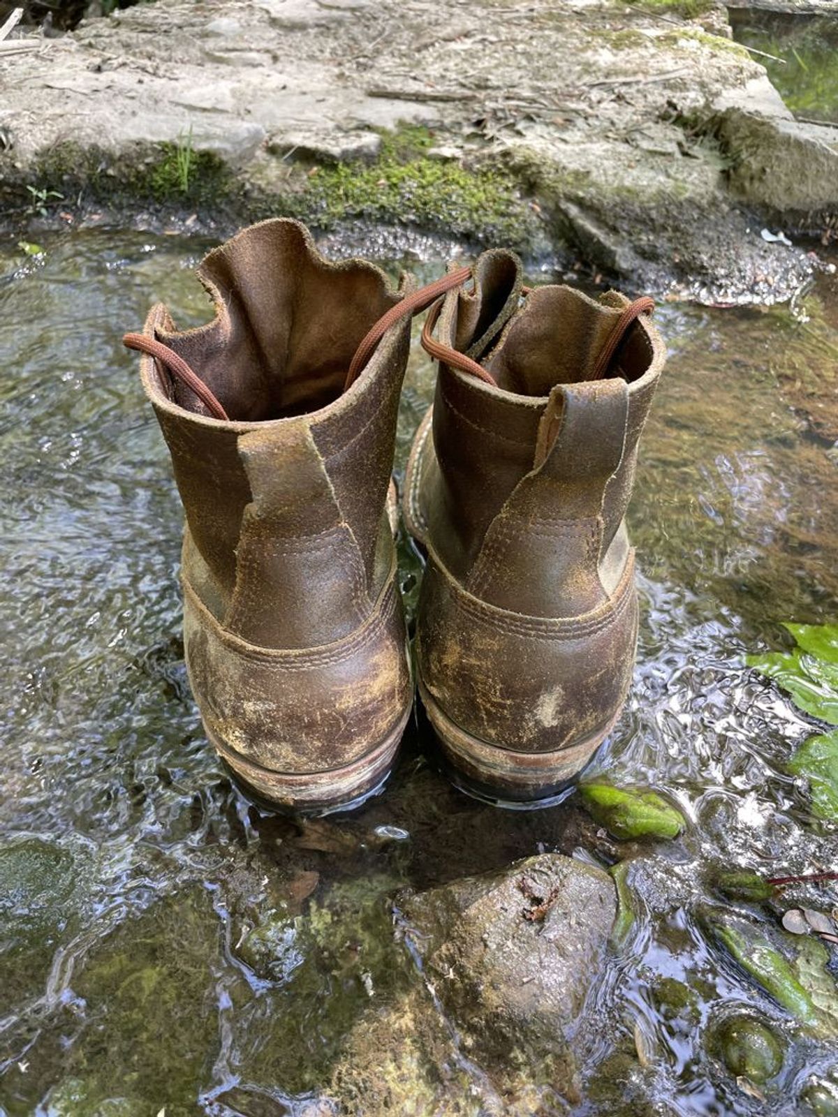 Photo by patinathunderdome on May 5, 2022 of the White's 350 Cutter in Horween Cinnamon Waxed Flesh.