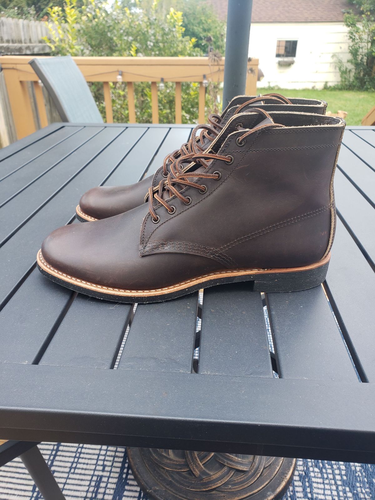 Photo by patinathunderdome on September 30, 2021 of the Red Wing Merchant in S.B. Foot Ebony Harness.