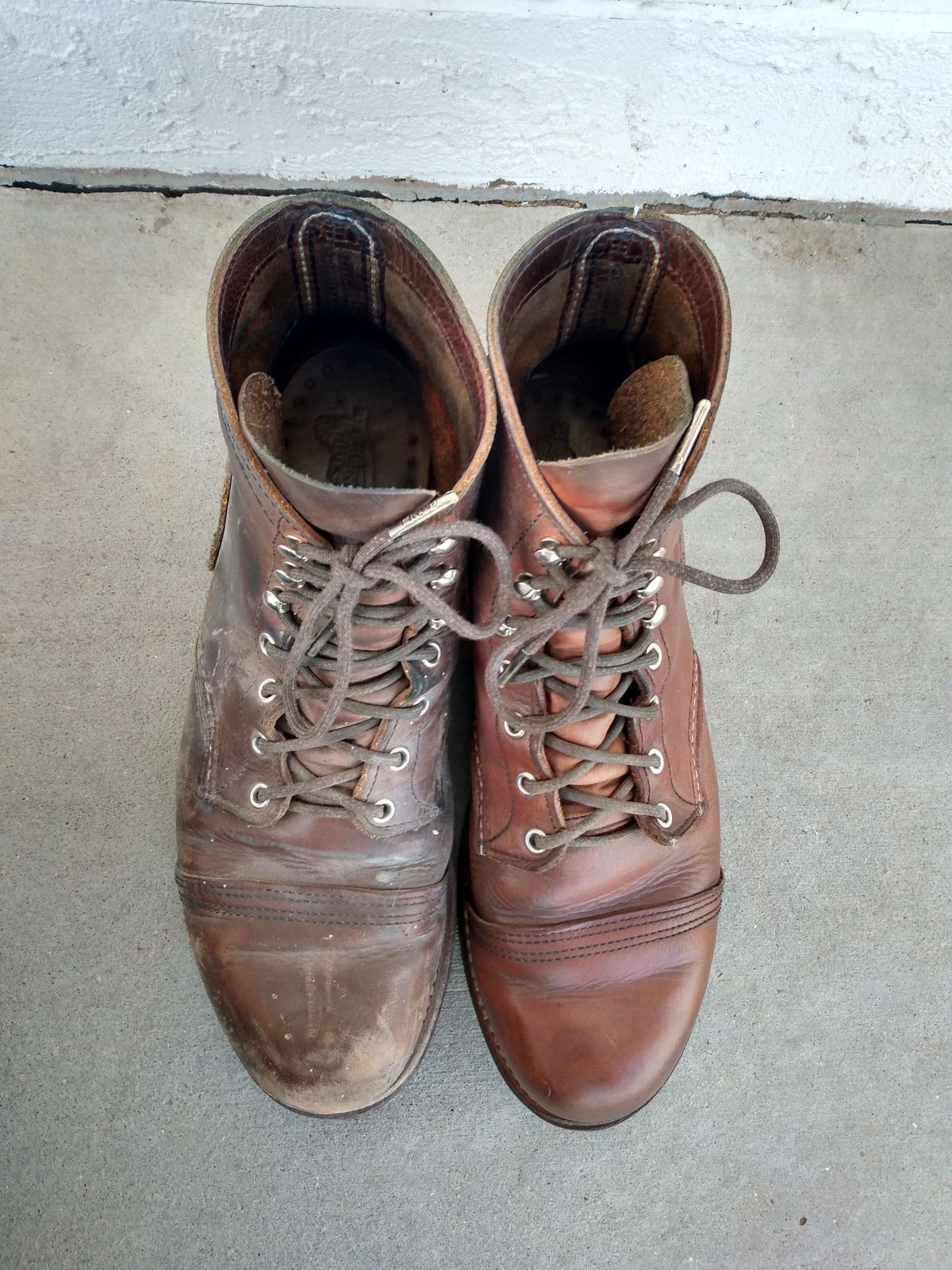 Photo by patinathunderdome on May 1, 2022 of the Red Wing Iron Ranger in S.B. Foot Copper Rough and Tough.