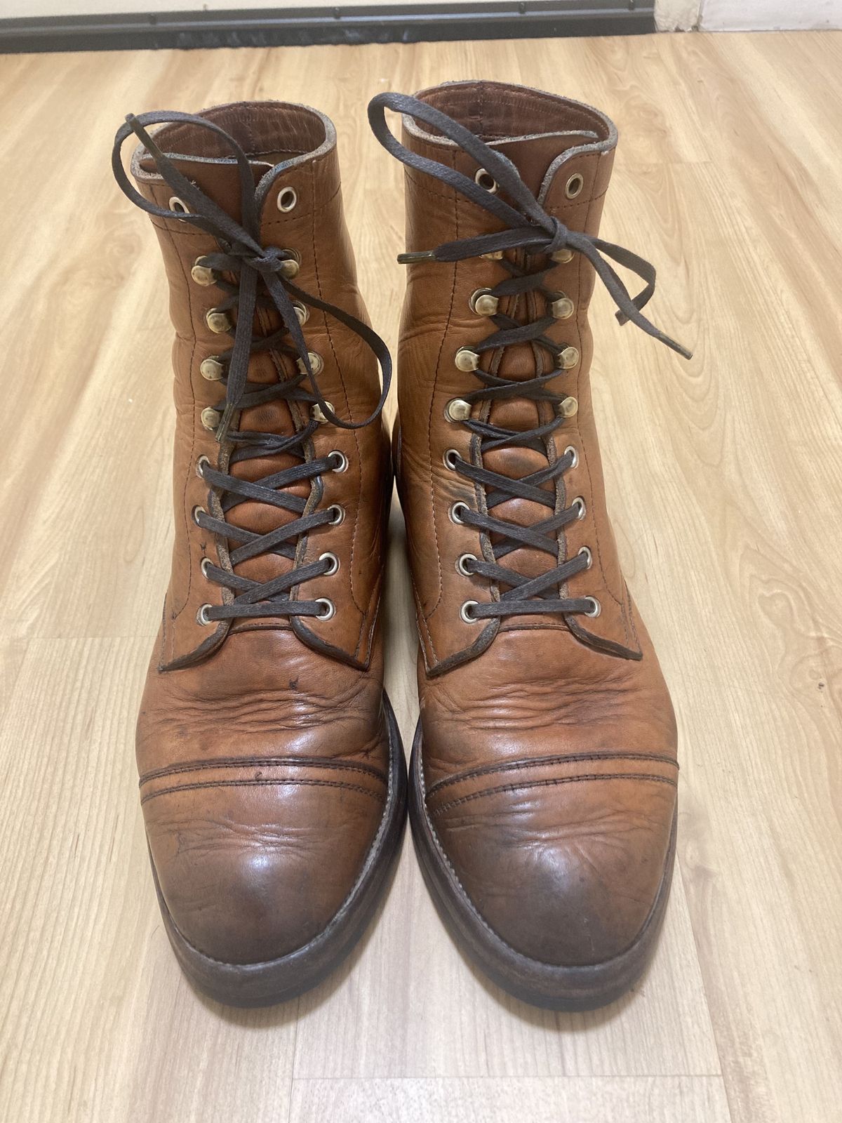 Photo by patinathunderdome on December 5, 2021 of the Imperium Radical in Horween English Tan Dublin.