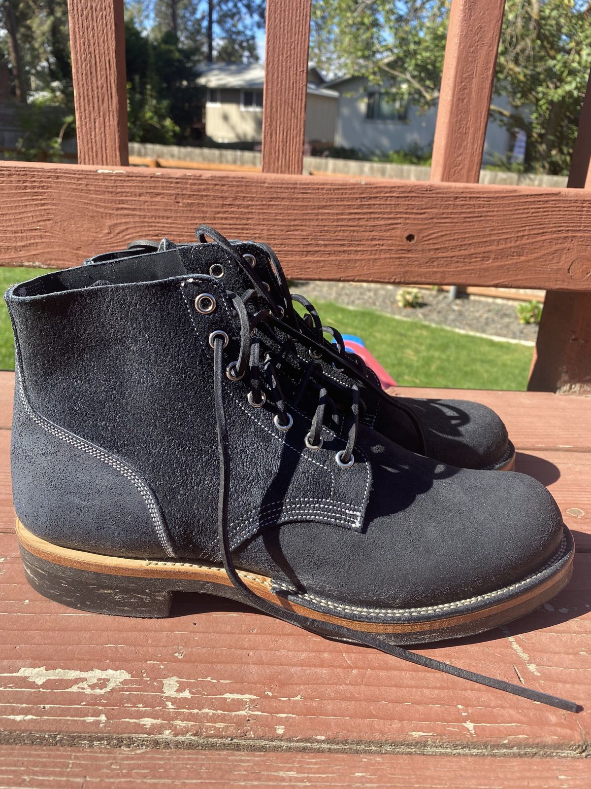 Photo by patinathunderdome on September 30, 2021 of the Viberg Boondocker in Horween Petrol Chamois Roughout.
