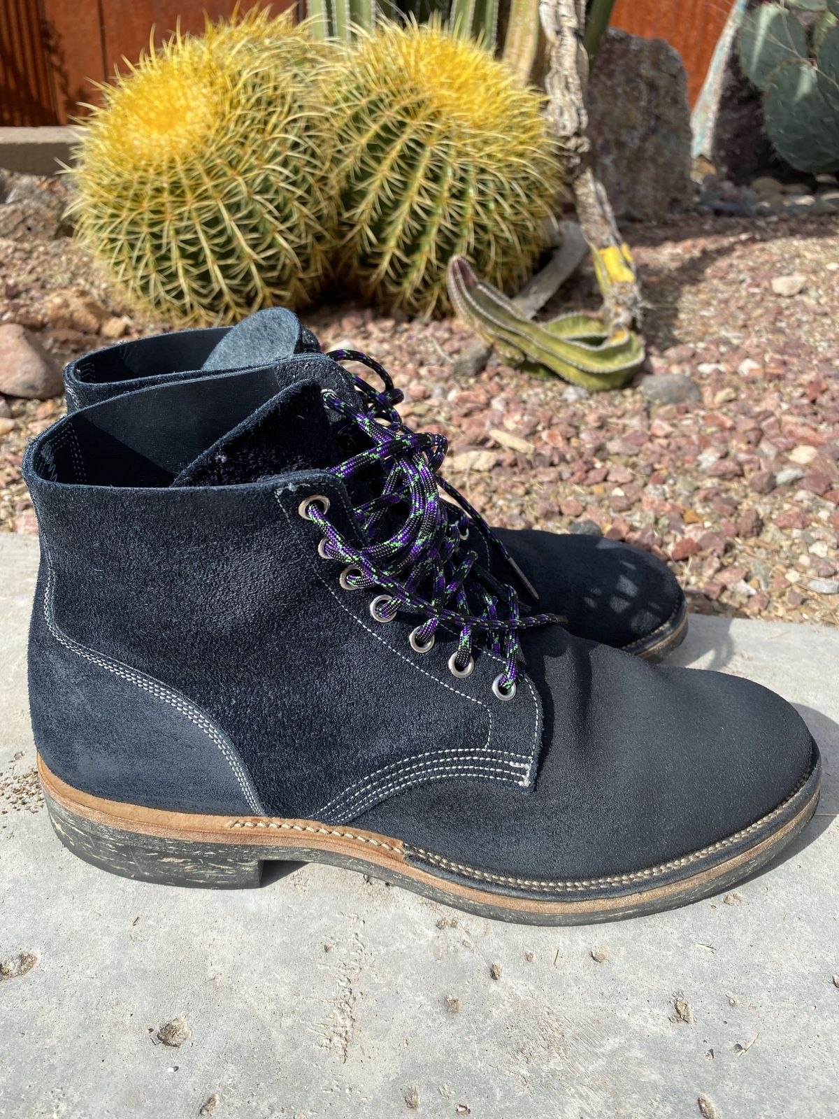 Photo by patinathunderdome on December 5, 2021 of the Viberg Boondocker in Horween Petrol Chamois Roughout.