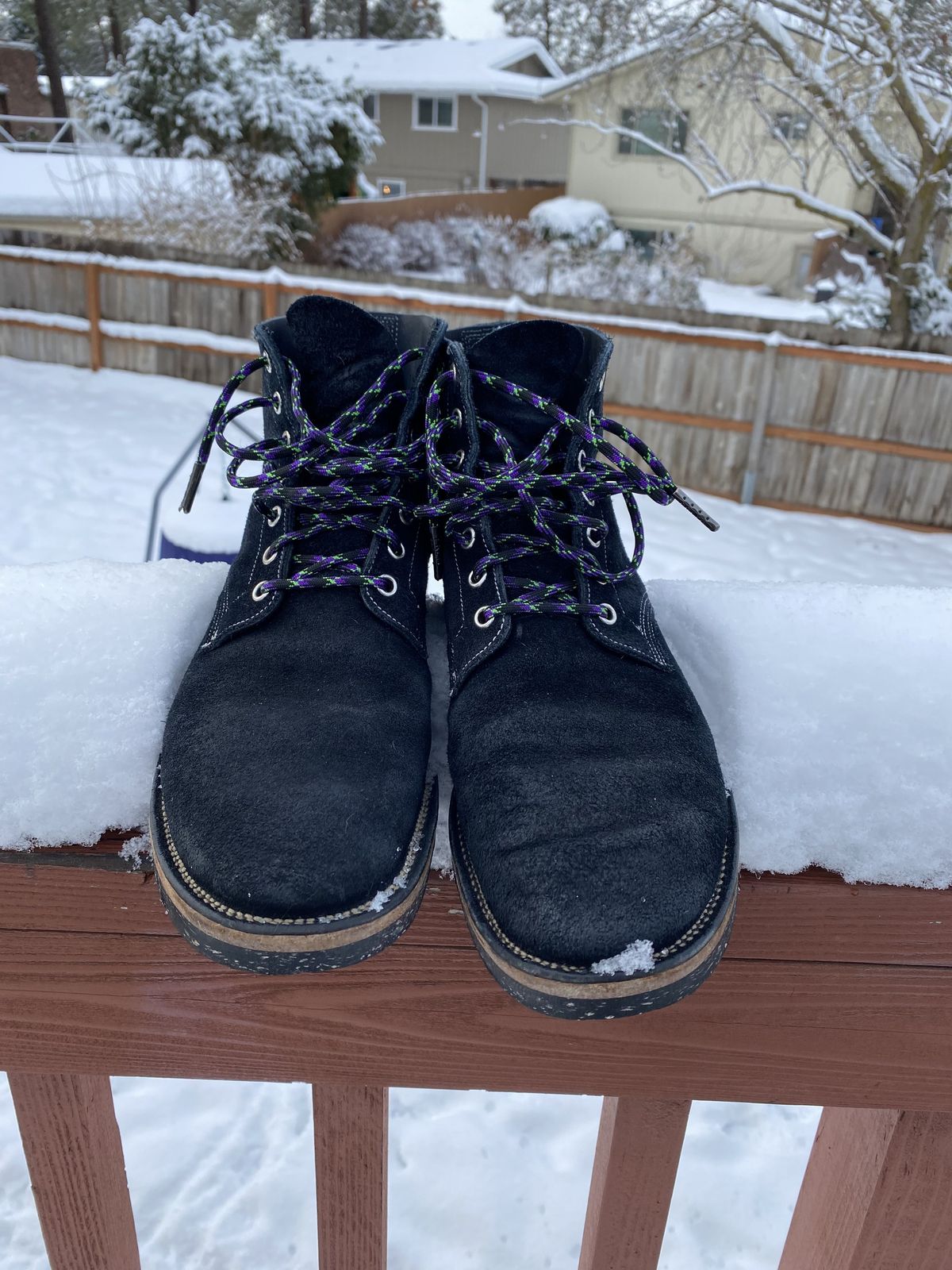 Photo by patinathunderdome on January 5, 2022 of the Viberg Boondocker in Horween Petrol Chamois Roughout.