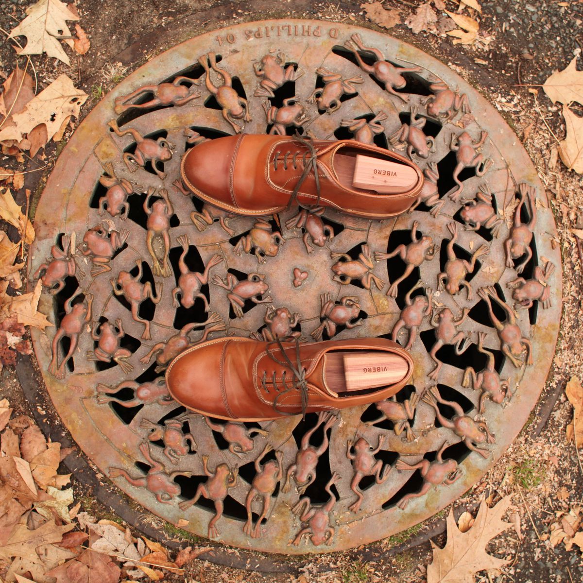 Photo by patinathunderdome on December 5, 2021 of the Viberg Bastion Oxford in Horween Natural Shell Cordovan.