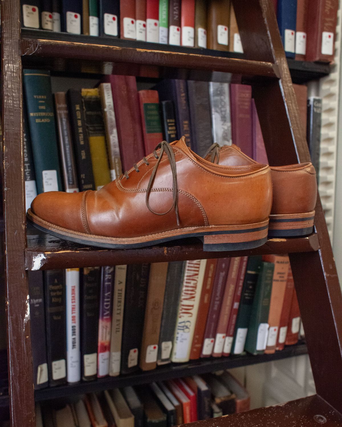 Photo by patinathunderdome on March 6, 2022 of the Viberg Bastion Oxford in Horween Natural Shell Cordovan.