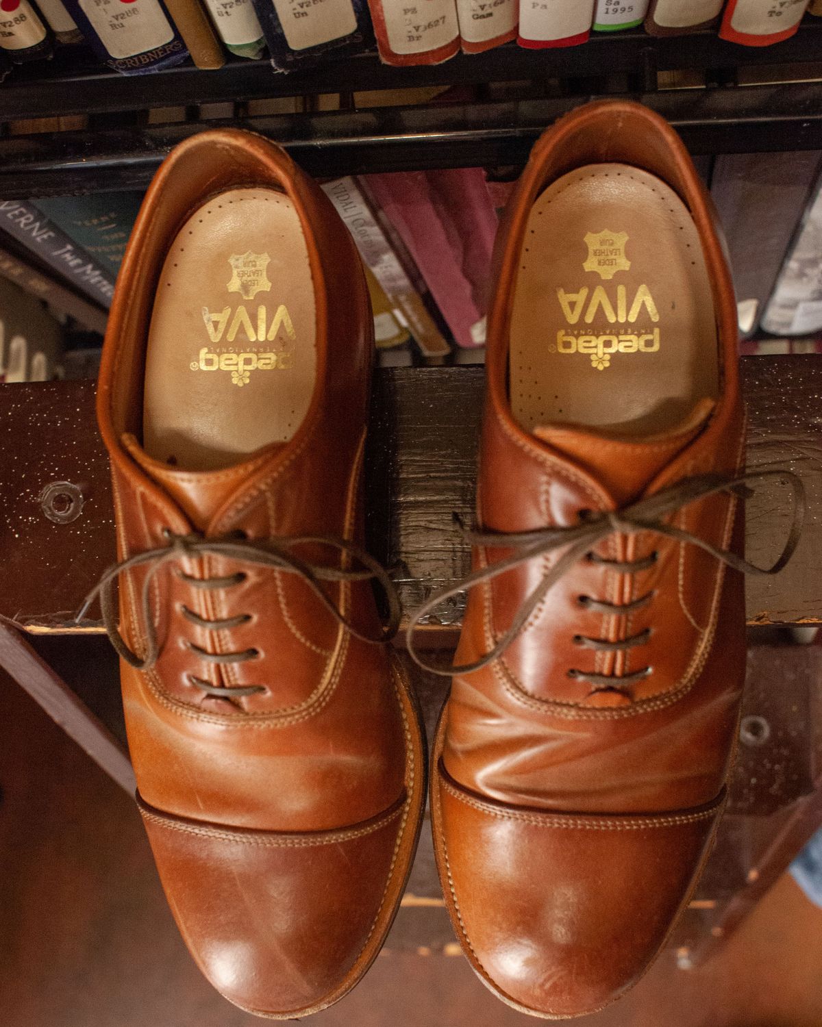 Photo by patinathunderdome on March 6, 2022 of the Viberg Bastion Oxford in Horween Natural Shell Cordovan.