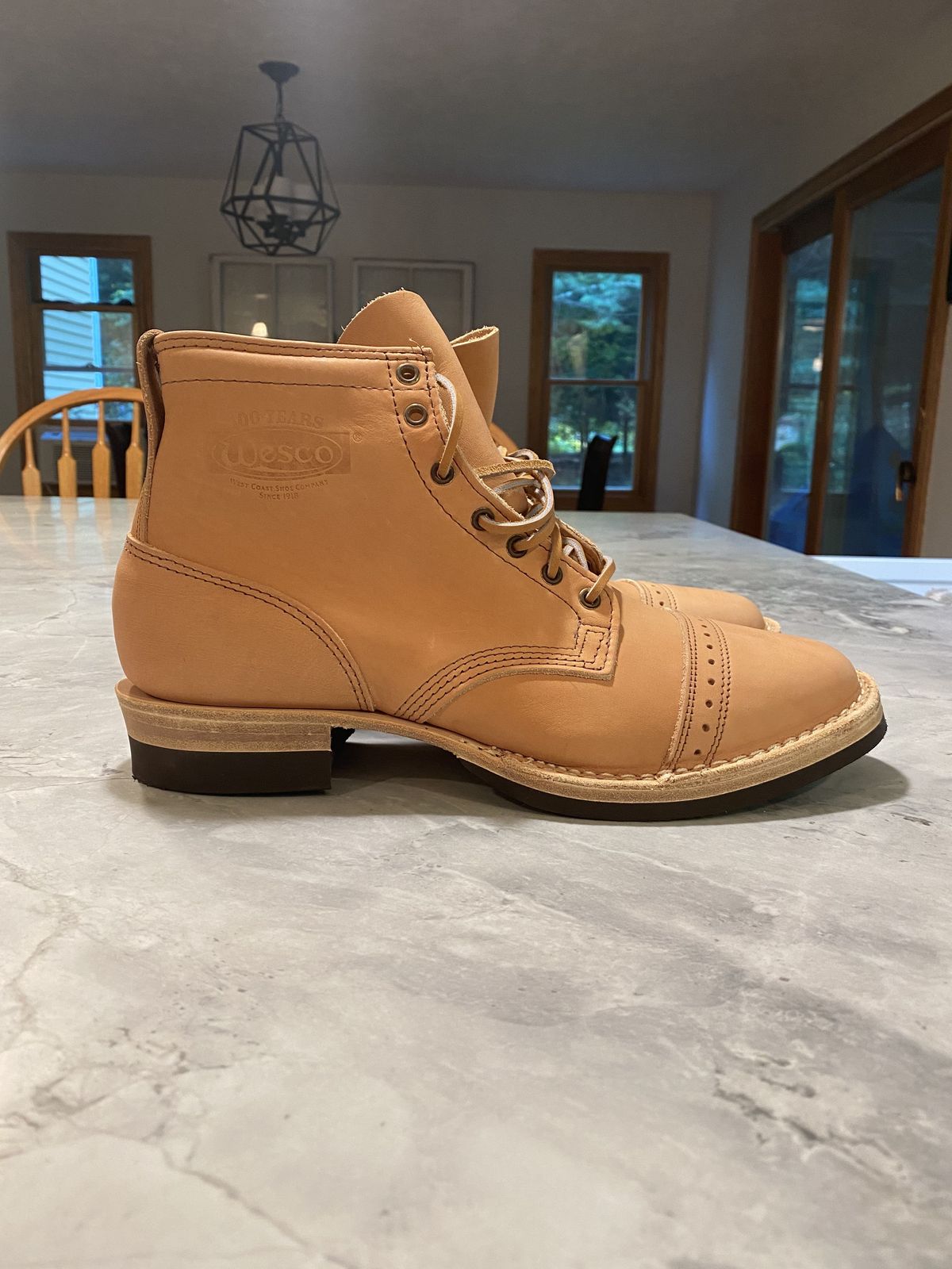 Photo by patinathunderdome on October 1, 2021 of the Wesco Hendrik in Horween Natural Essex.