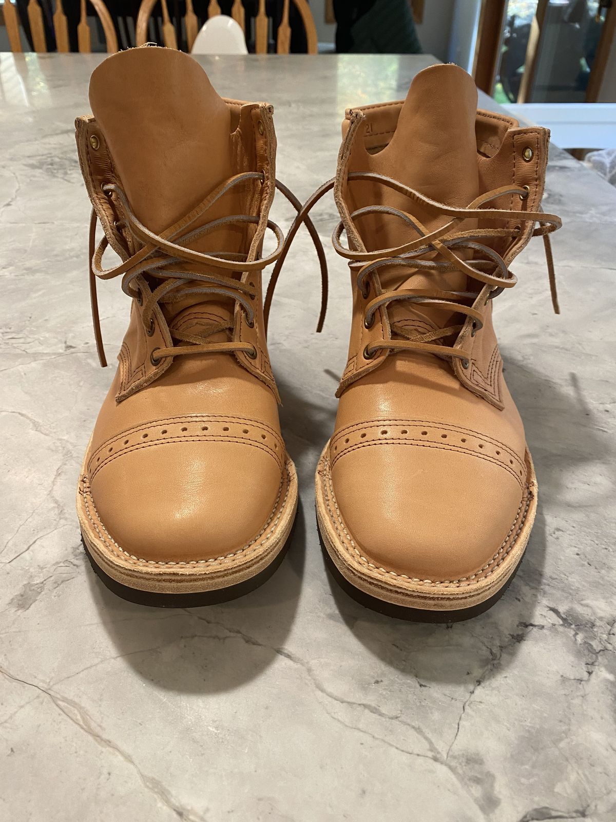Photo by patinathunderdome on November 1, 2021 of the Wesco Hendrik in Horween Natural Essex.