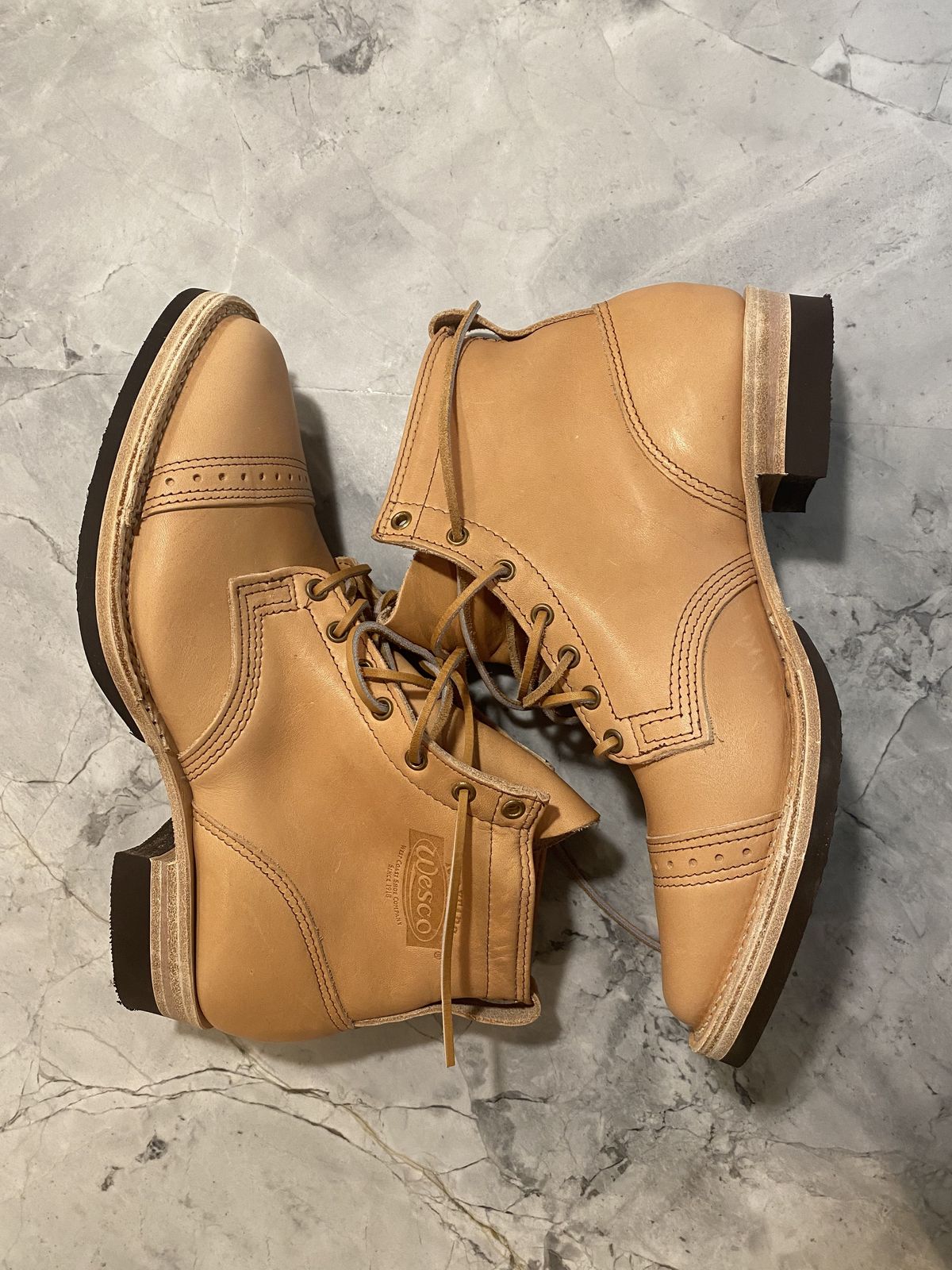Photo by patinathunderdome on November 1, 2021 of the Wesco Hendrik in Horween Natural Essex.