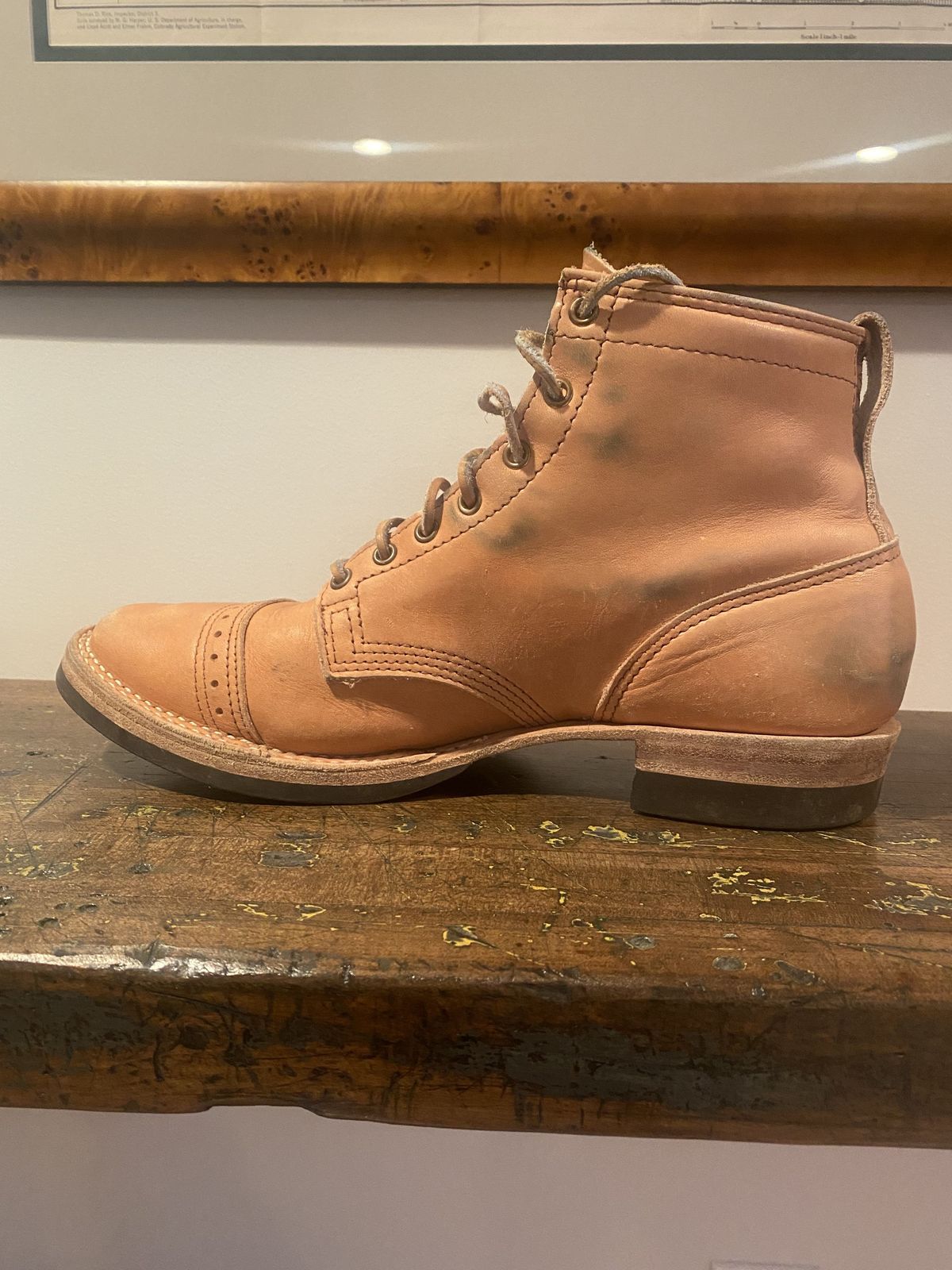 Photo by patinathunderdome on December 1, 2021 of the Wesco Hendrik in Horween Natural Essex.