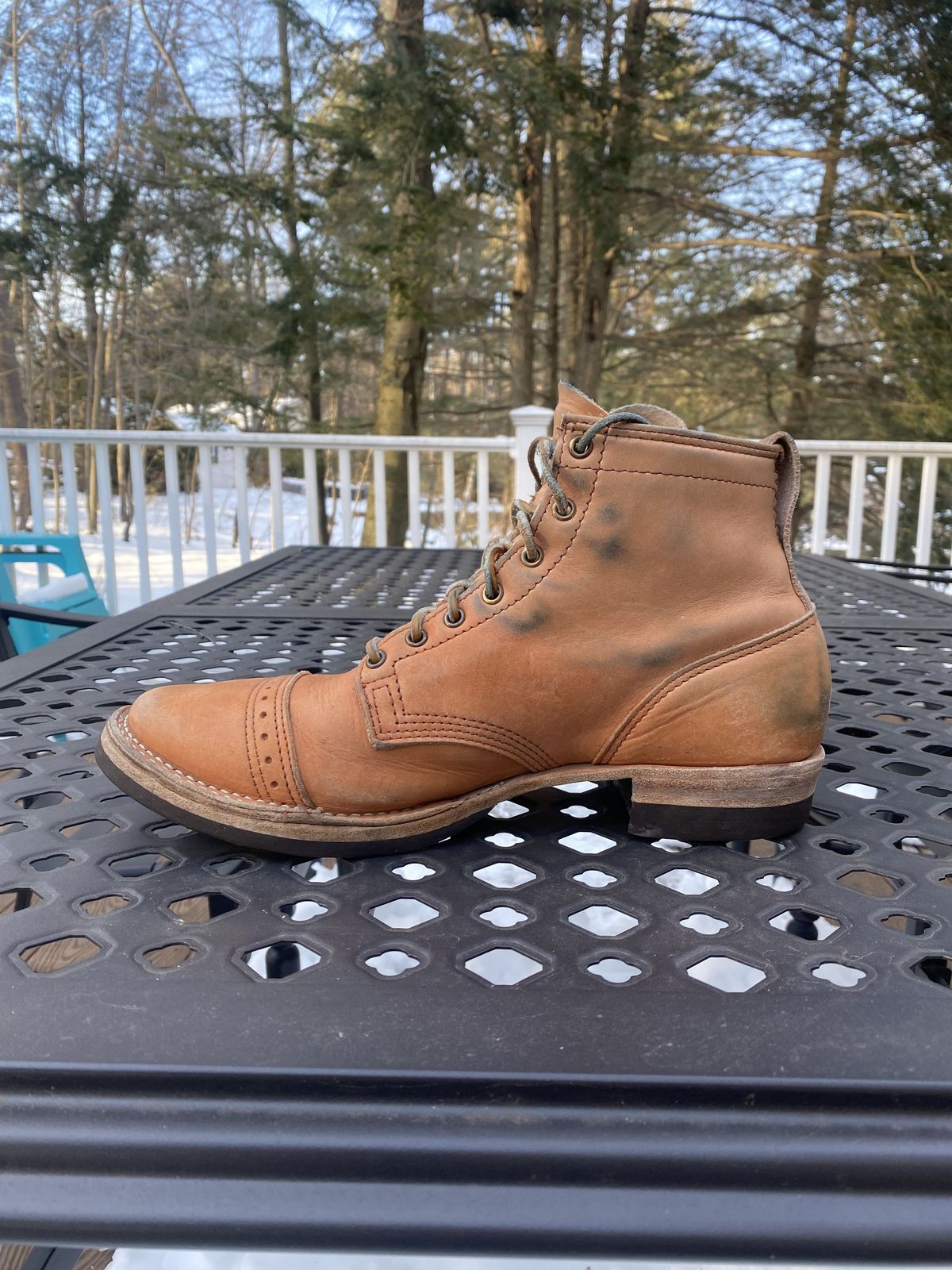 Photo by patinathunderdome on March 1, 2022 of the Wesco Hendrik in Horween Natural Essex.