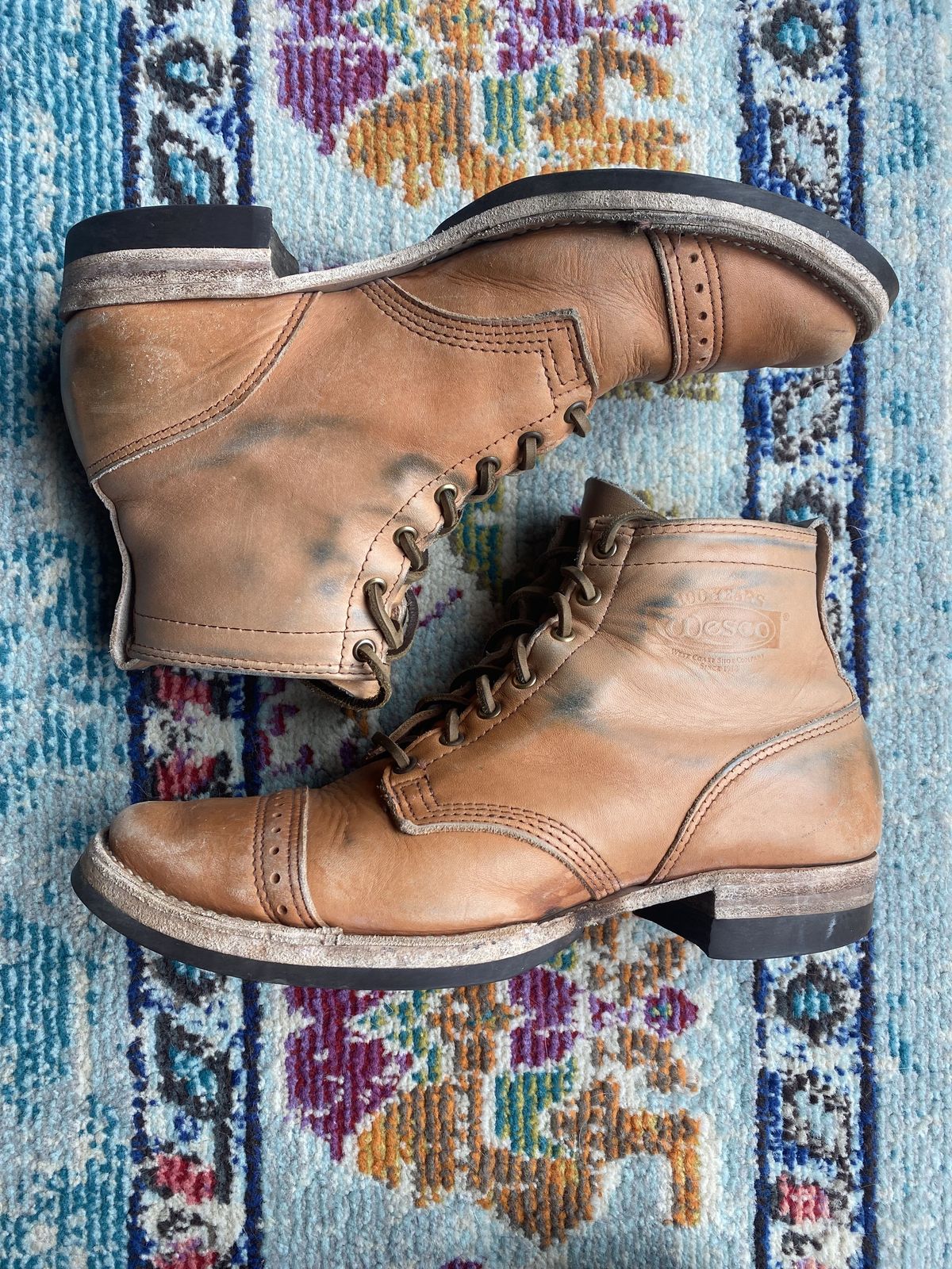 Photo by patinathunderdome on April 1, 2022 of the Wesco Hendrik in Horween Natural Essex.