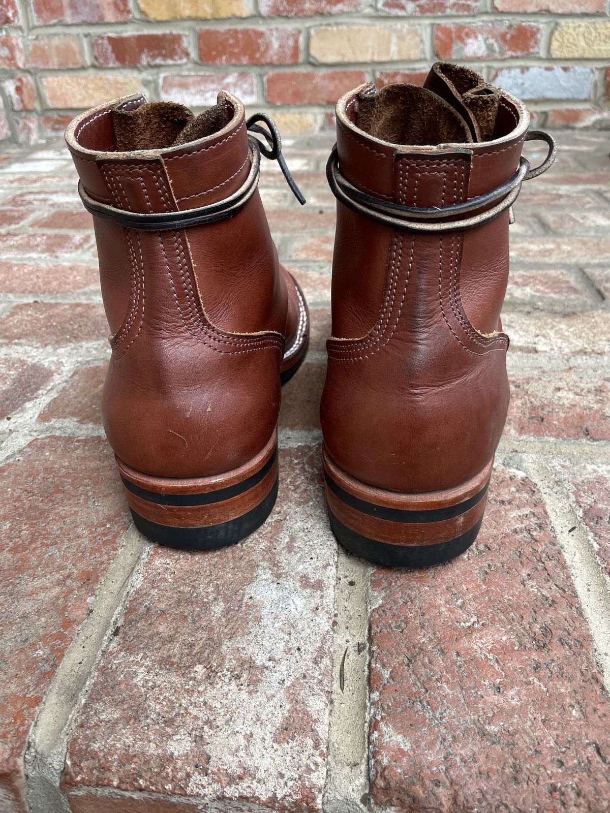 Photo by patinathunderdome on December 3, 2021 of the Nicks Americana in Wickett & Craig Medium Brown English Bridle.