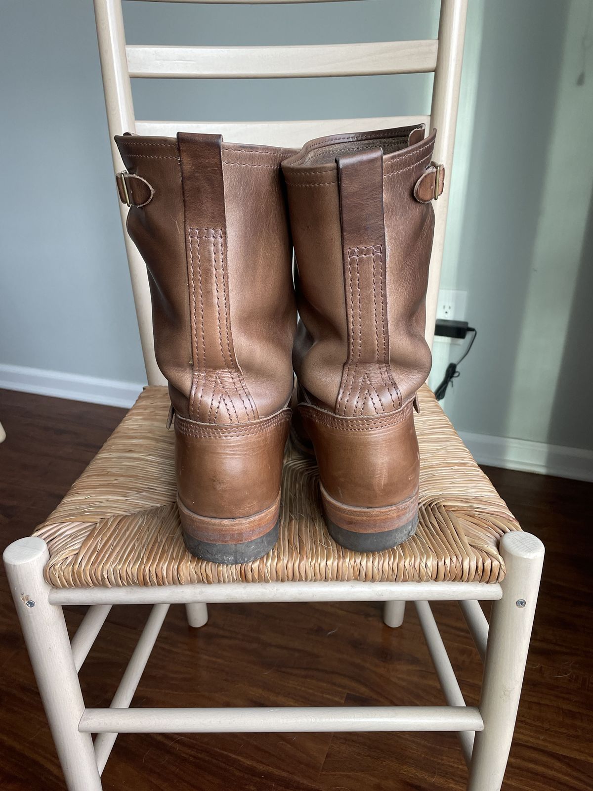 Photo by patinathunderdome on December 5, 2021 of the Wesco Mister Lou in Horween Natural Chromexcel.