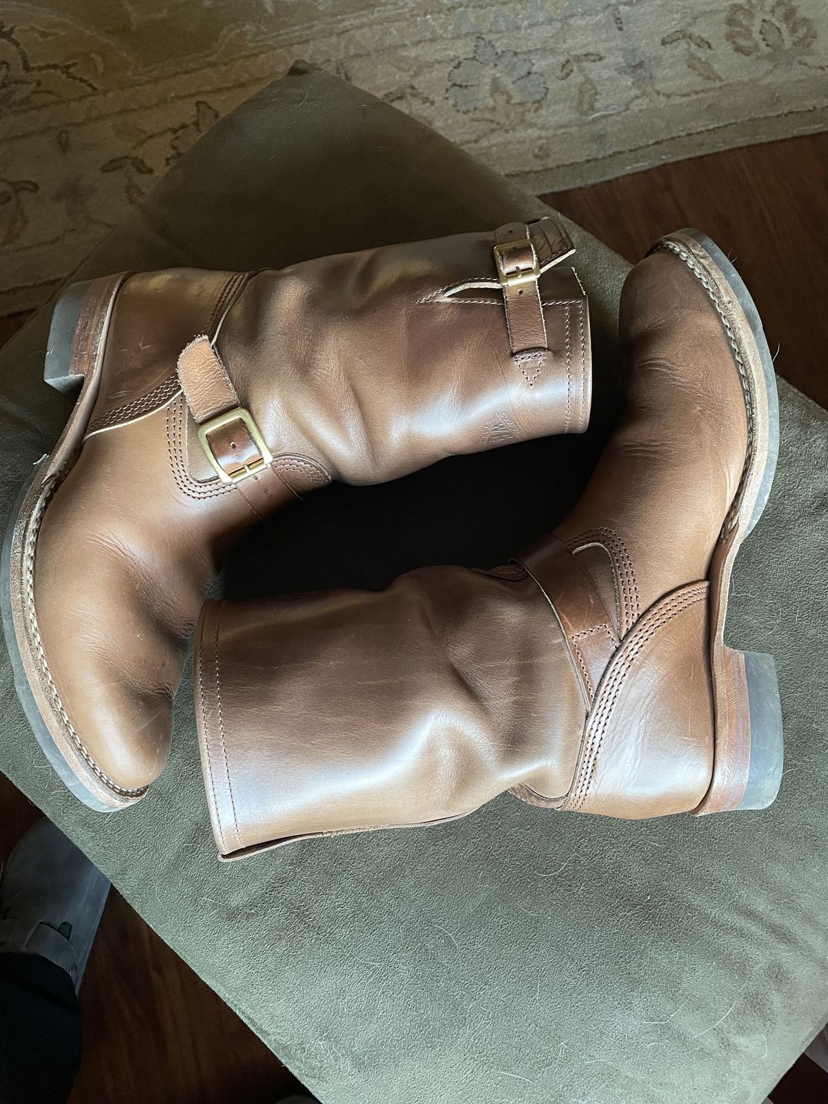 Photo by patinathunderdome on January 5, 2022 of the Wesco Mister Lou in Horween Natural Chromexcel.