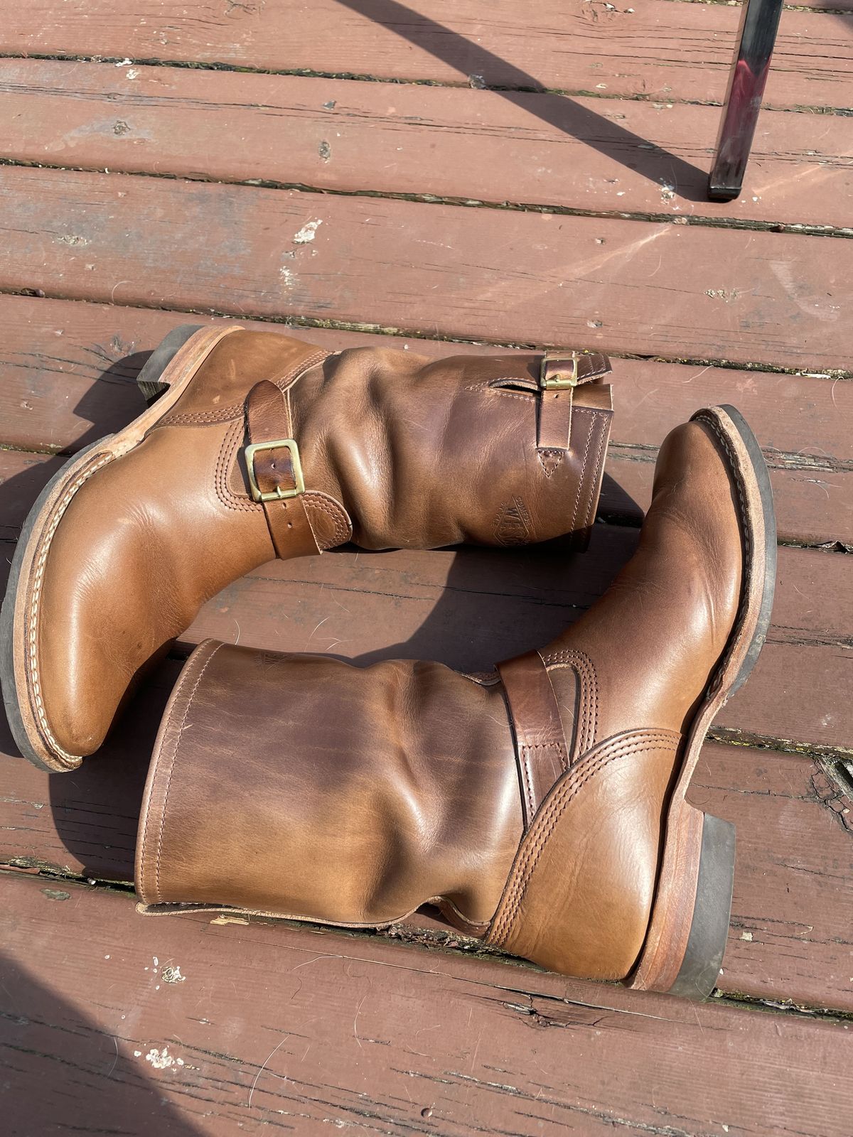 Photo by patinathunderdome on March 5, 2022 of the Wesco Mister Lou in Horween Natural Chromexcel.