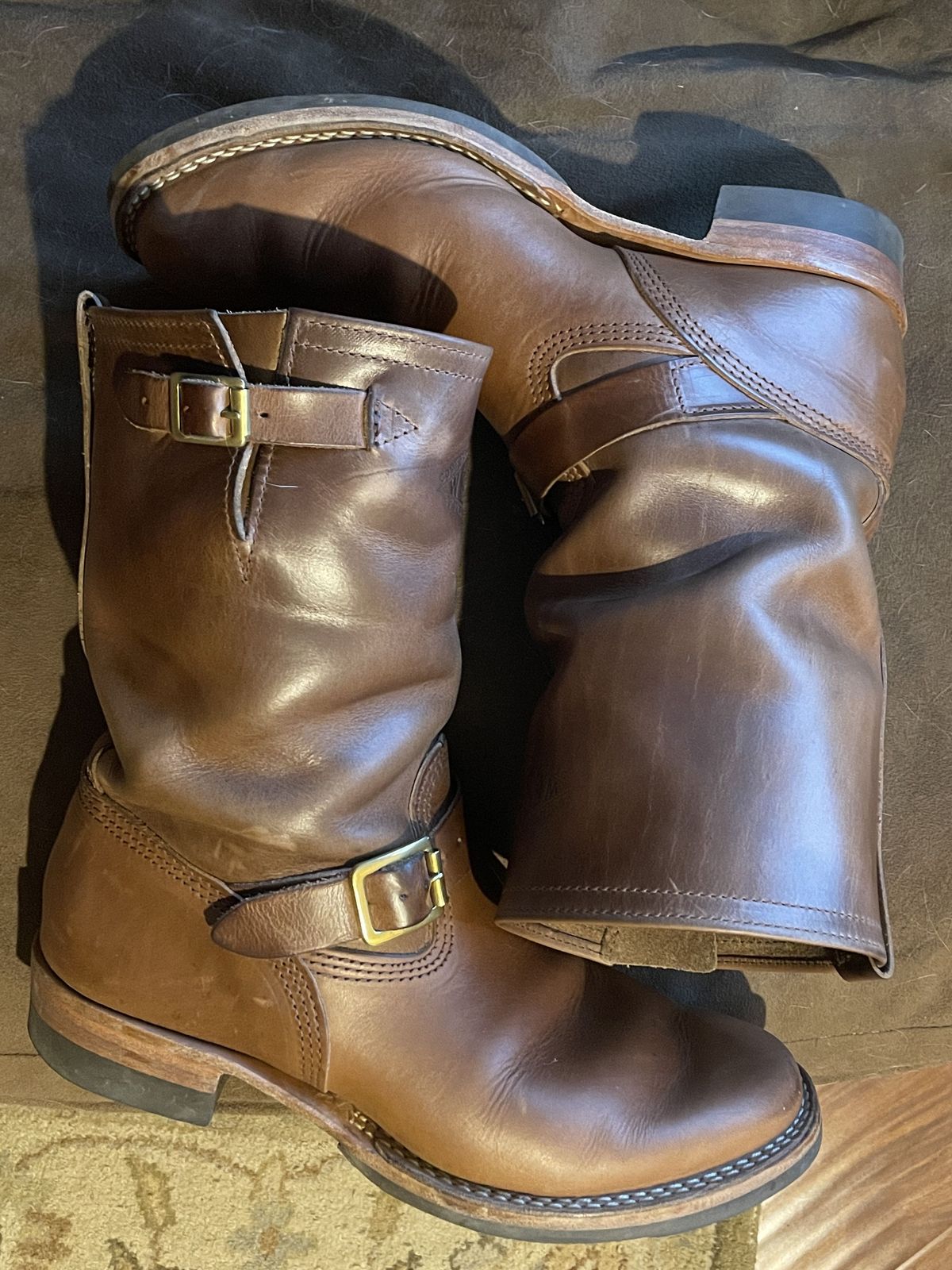 Photo by patinathunderdome on April 5, 2022 of the Wesco Mister Lou in Horween Natural Chromexcel.