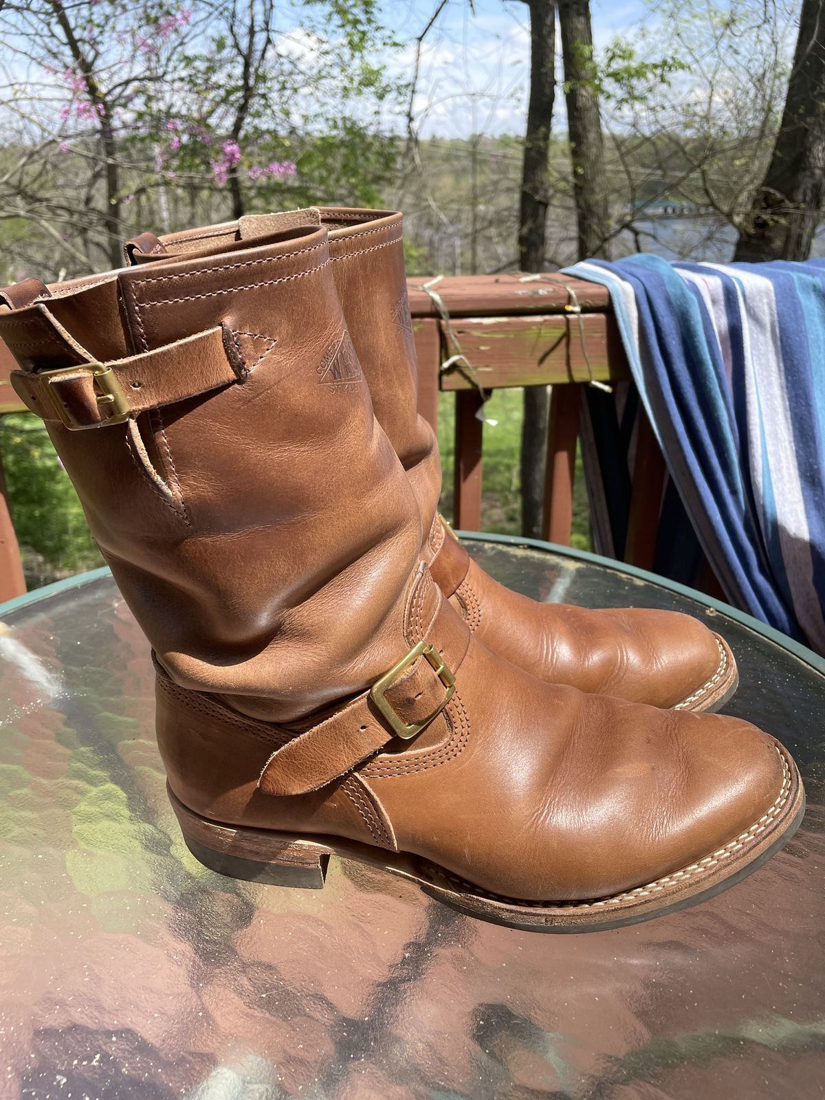 Photo by patinathunderdome on May 6, 2022 of the Wesco Mister Lou in Horween Natural Chromexcel.