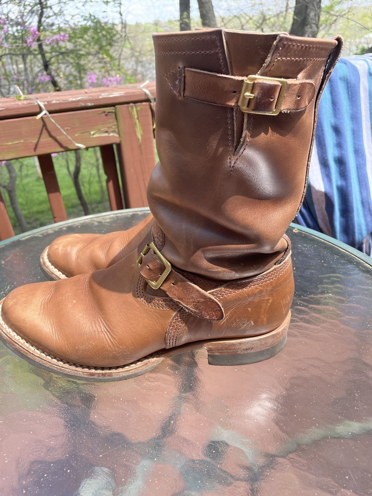 Photo by patinathunderdome on May 6, 2022 of the Wesco Mister Lou in Horween Natural Chromexcel.