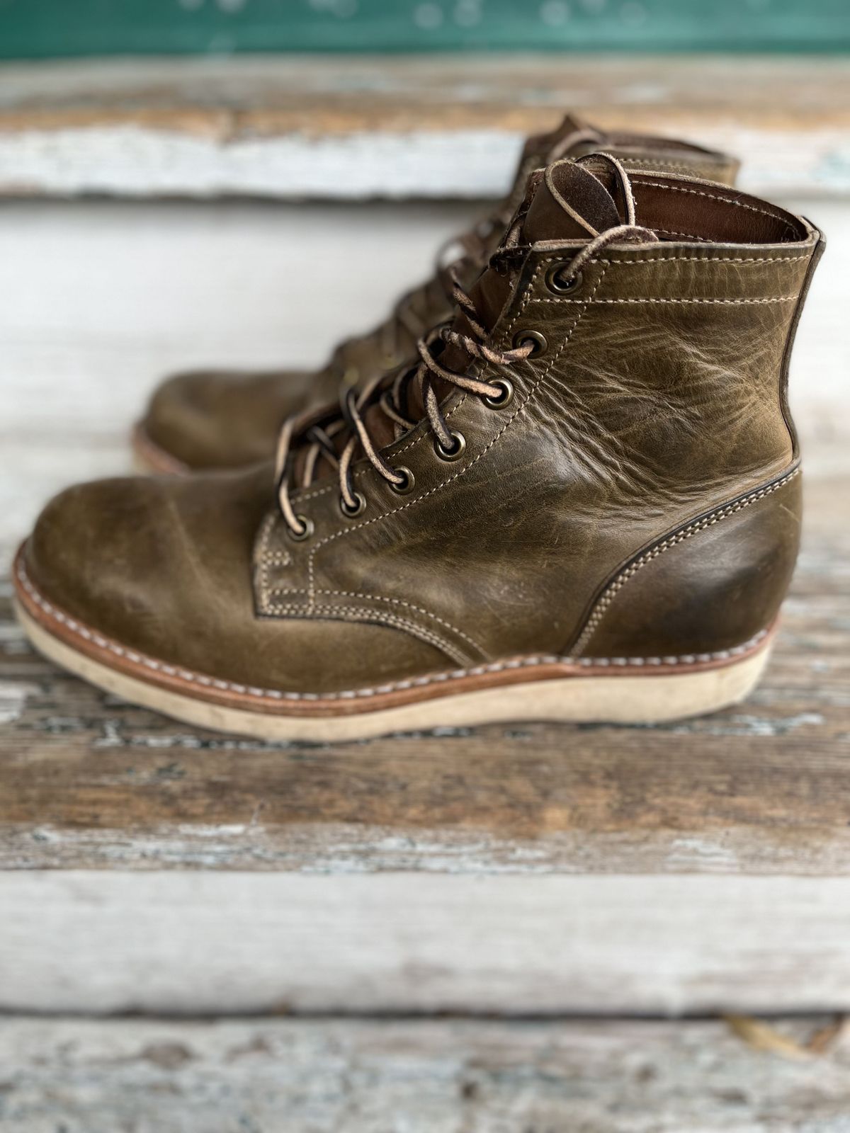 Photo by patinathunderdome on December 6, 2021 of the Truman Service Boot in Maryam Olive Horsebutt.