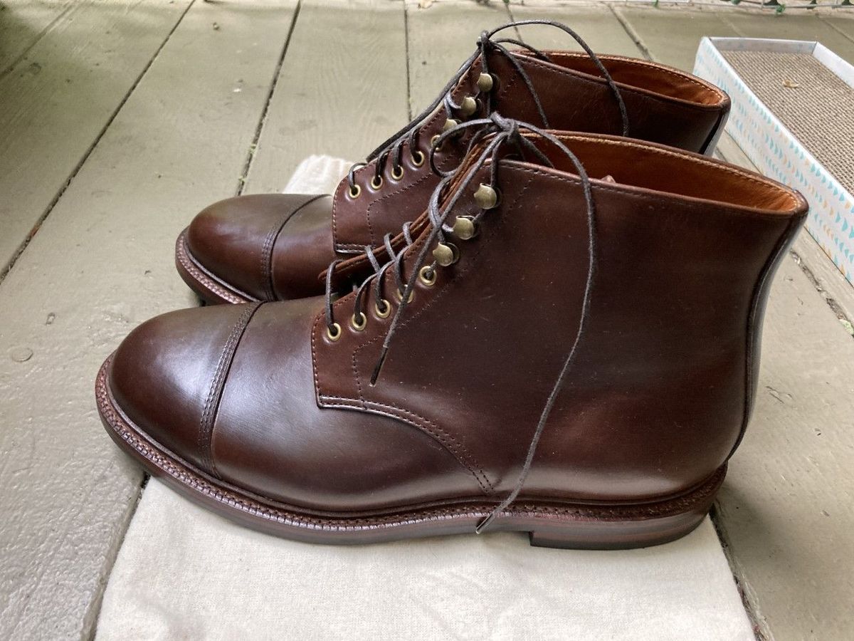 Photo by patinathunderdome on October 1, 2021 of the Grant Stone Cap Toe Boot in Horween Crimson Chromexcel.