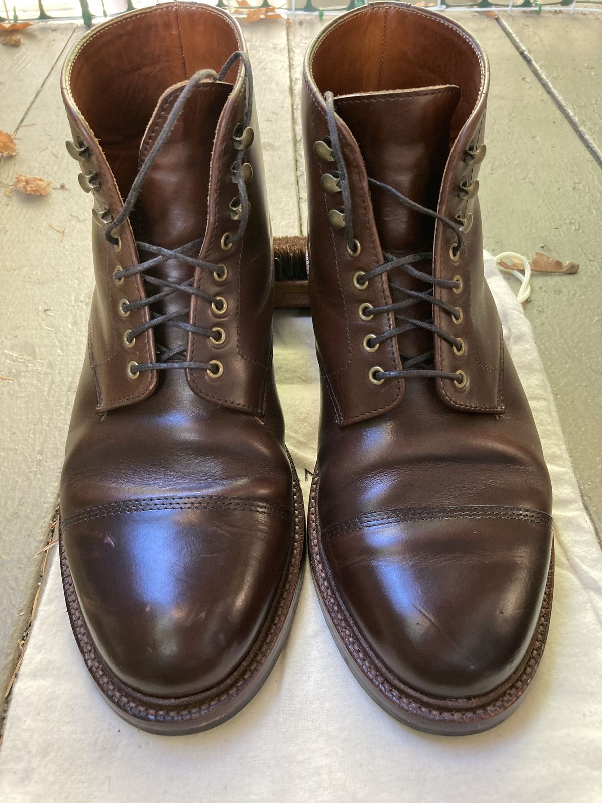 Photo by patinathunderdome on December 1, 2021 of the Grant Stone Cap Toe Boot in Horween Crimson Chromexcel.