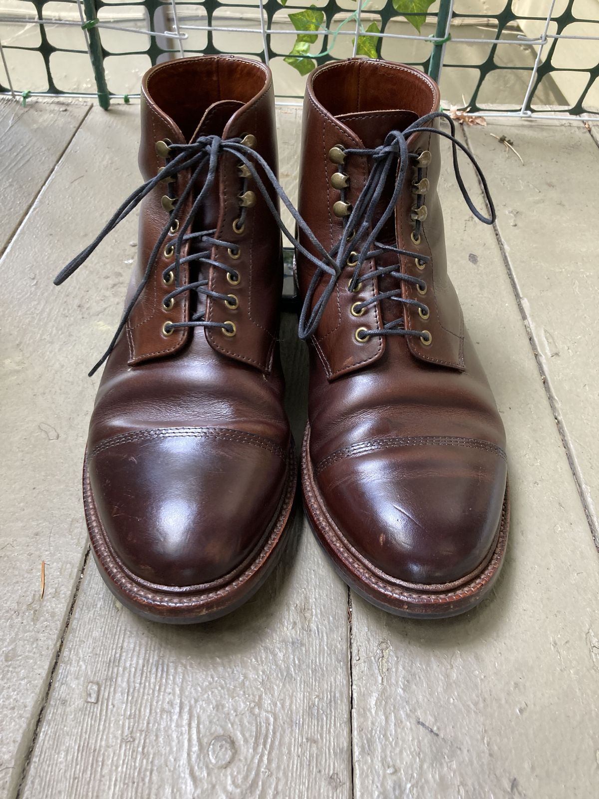 Photo by patinathunderdome on April 1, 2022 of the Grant Stone Cap Toe Boot in Horween Crimson Chromexcel.