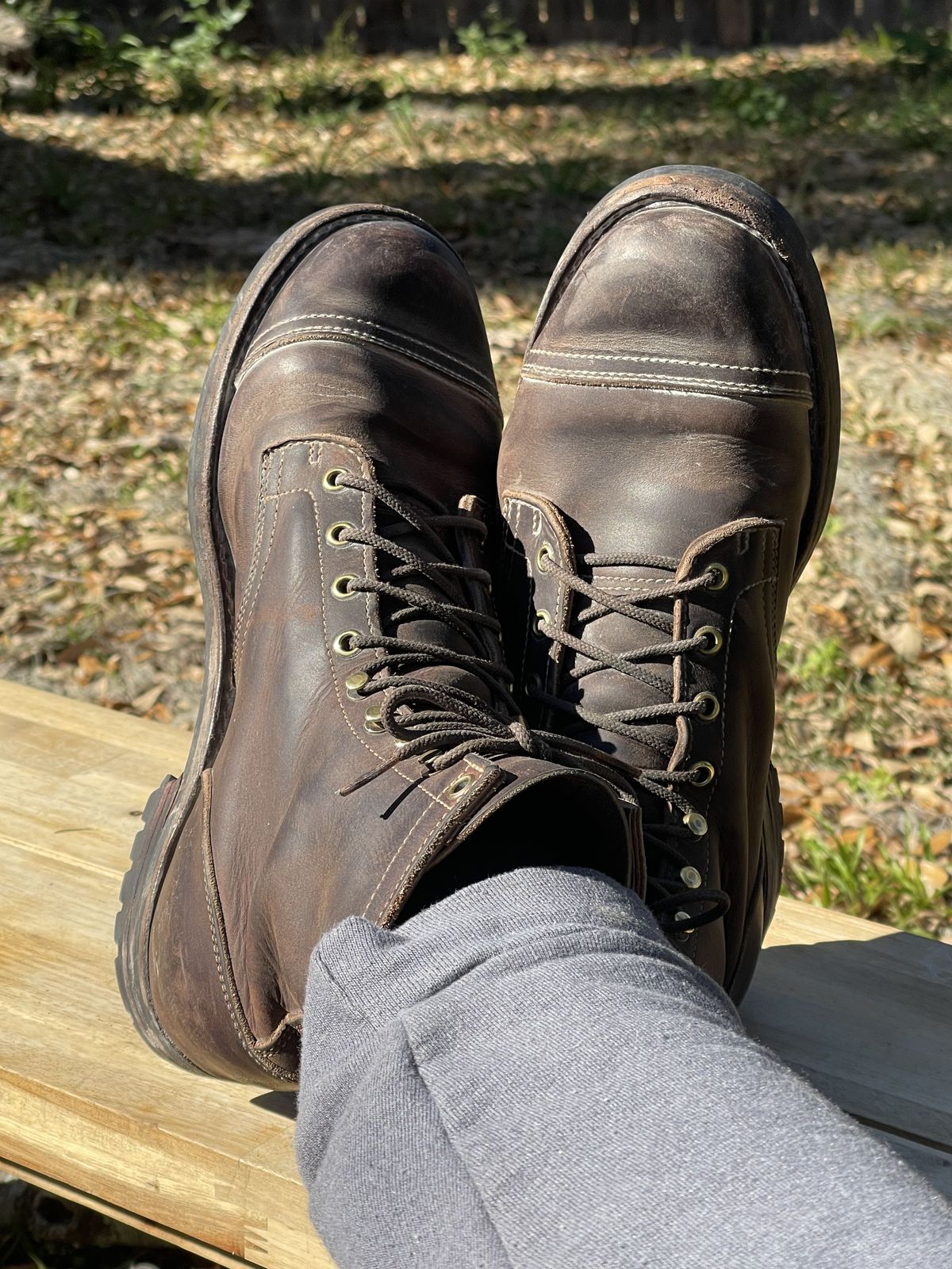 Photo by patinathunderdome on March 2, 2022 of the Truman Upland Boot in Horween Whiskey Predator.