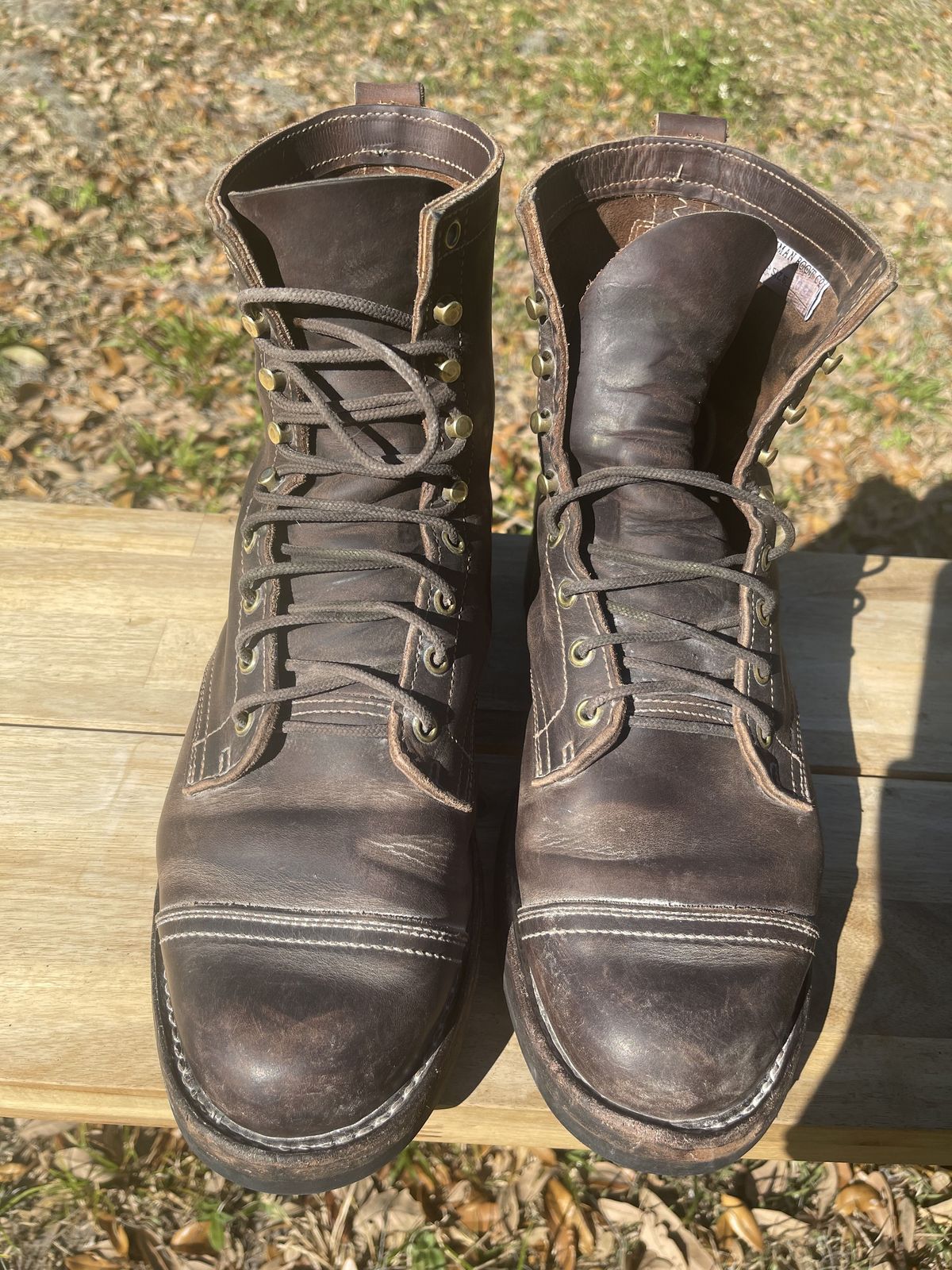 Photo by patinathunderdome on March 2, 2022 of the Truman Upland Boot in Horween Whiskey Predator.