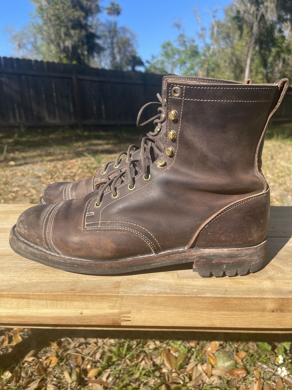 Photo by patinathunderdome on March 2, 2022 of the Truman Upland Boot in Horween Whiskey Predator.