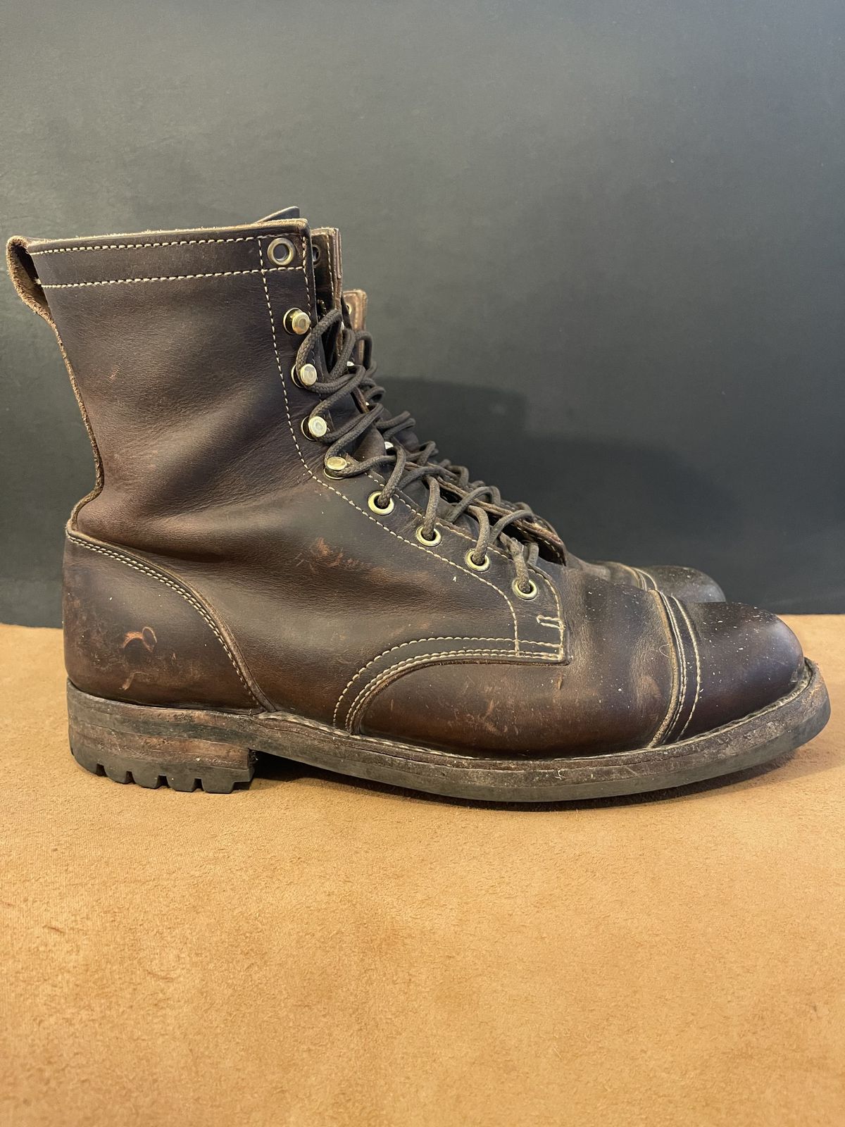 Photo by patinathunderdome on April 4, 2022 of the Truman Upland Boot in Horween Whiskey Predator.