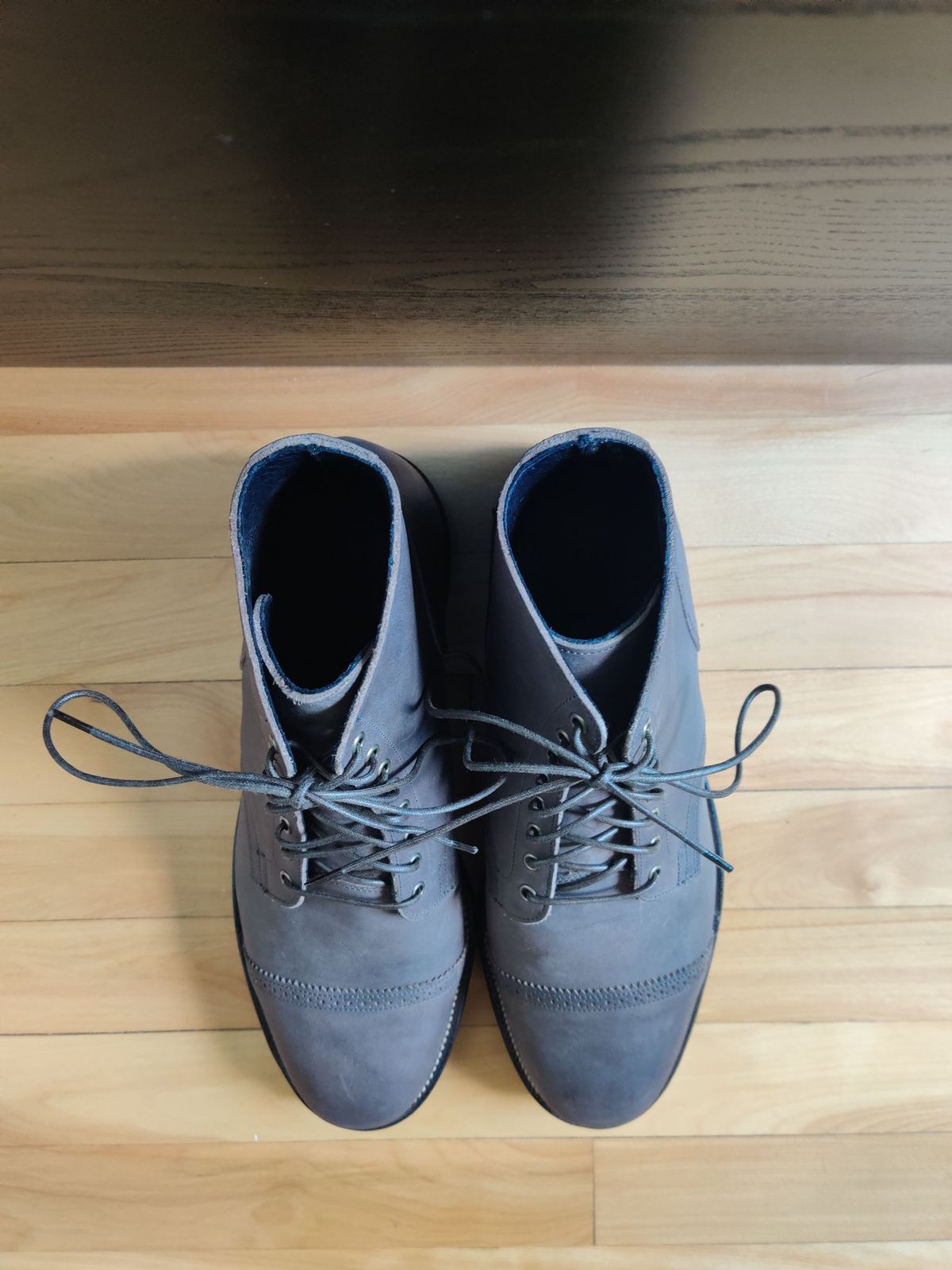 Photo by patinathunderdome on September 30, 2021 of the Viberg Service Boot in Maryam 1071 Port Vitello Calf Nubuck.