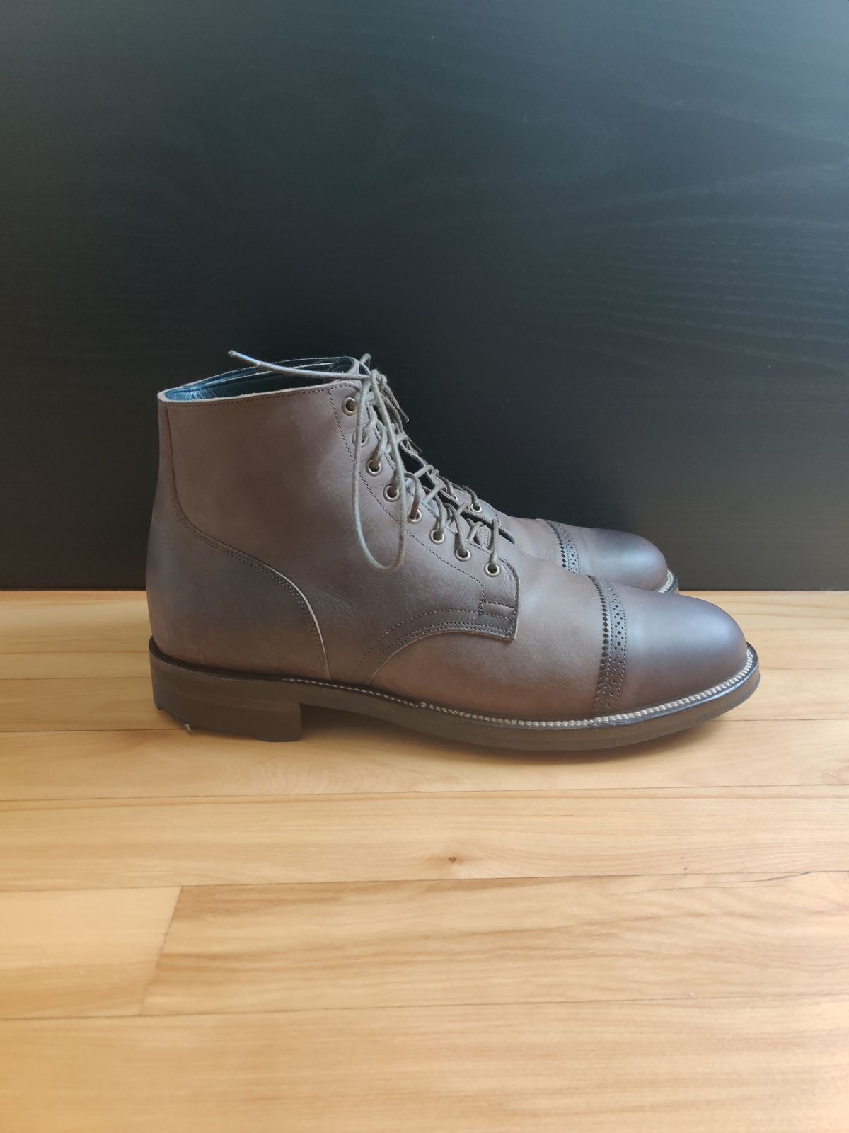 Photo by patinathunderdome on November 5, 2021 of the Viberg Service Boot in Maryam 1071 Port Vitello Calf Nubuck.
