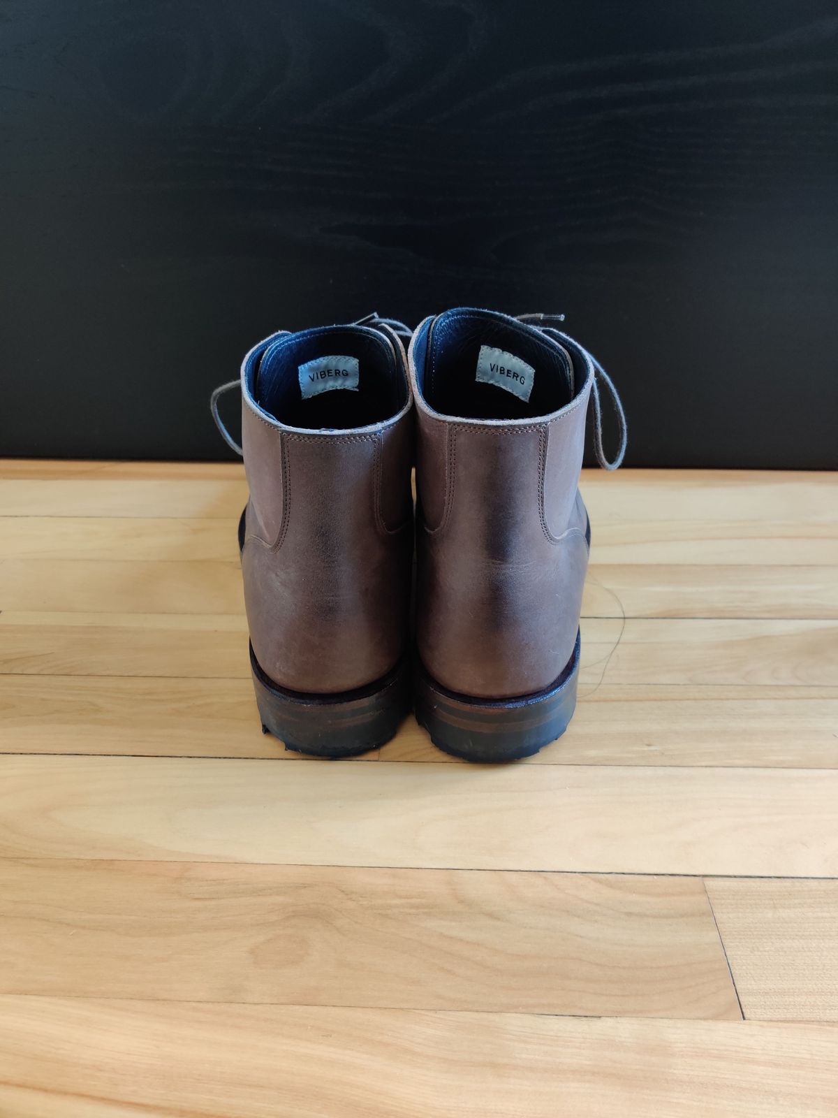 Photo by patinathunderdome on December 5, 2021 of the Viberg Service Boot in Maryam 1071 Port Vitello Calf Nubuck.