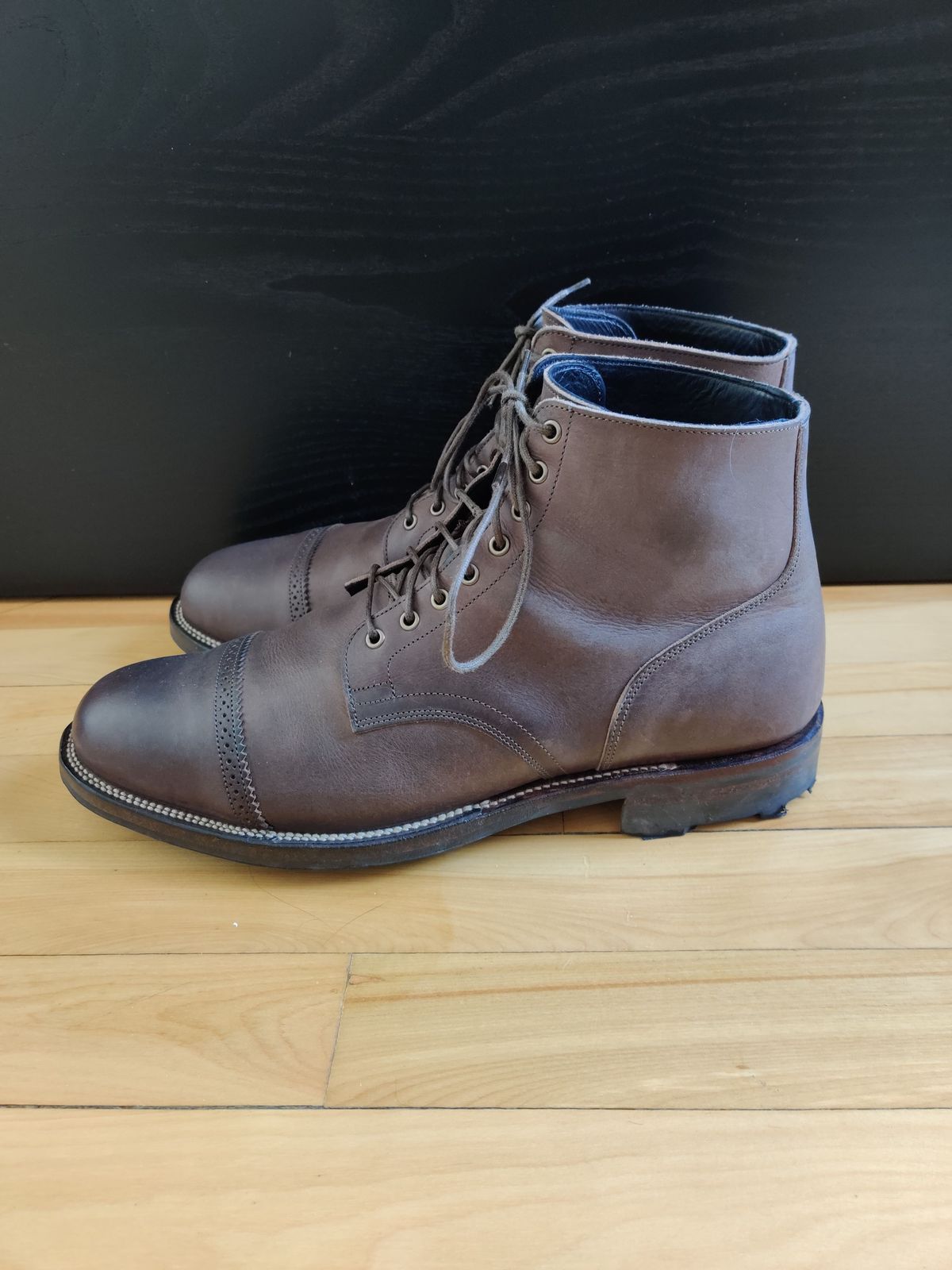 Photo by patinathunderdome on December 5, 2021 of the Viberg Service Boot in Maryam 1071 Port Vitello Calf Nubuck.
