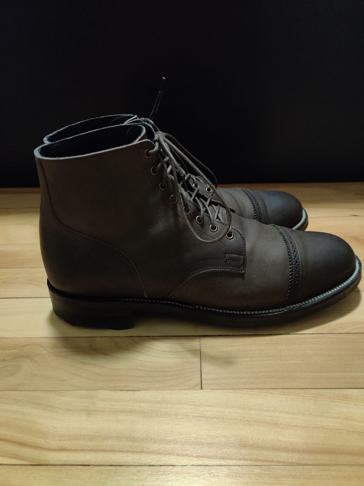 Photo by patinathunderdome on January 6, 2022 of the Viberg Service Boot in Maryam 1071 Port Vitello Calf Nubuck.