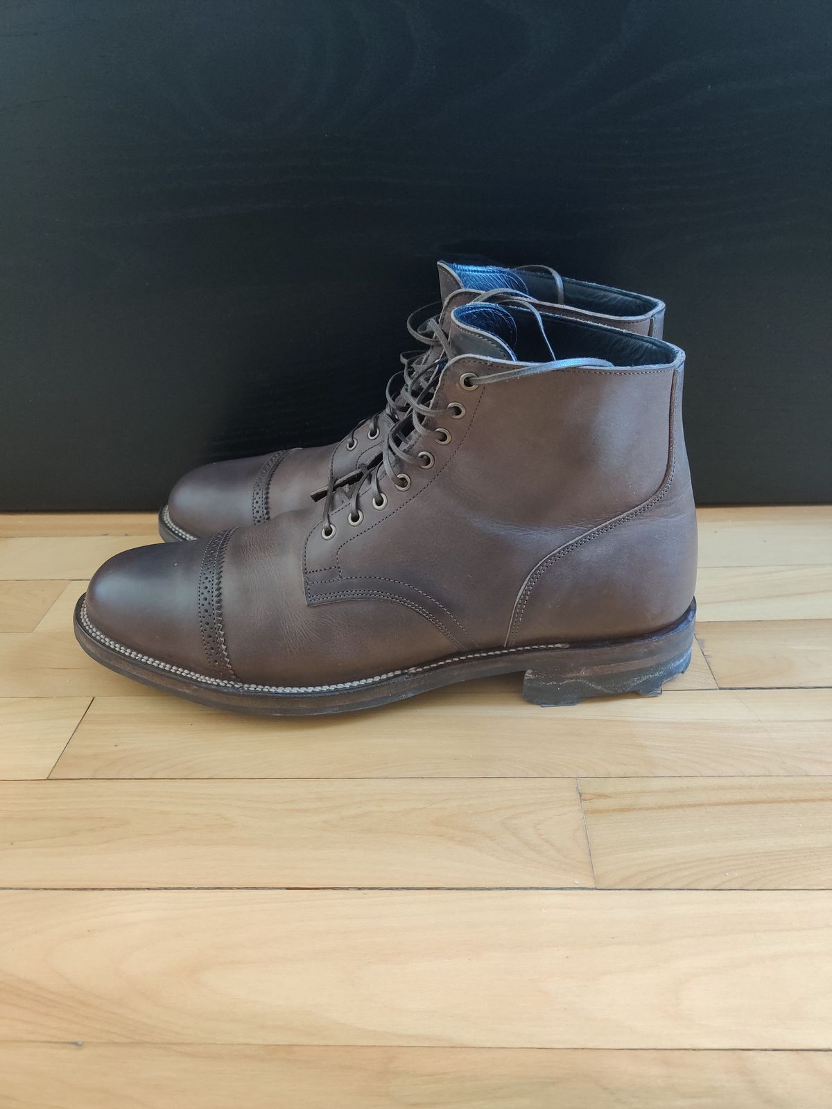 Photo by patinathunderdome on March 6, 2022 of the Viberg Service Boot in Maryam 1071 Port Vitello Calf Nubuck.