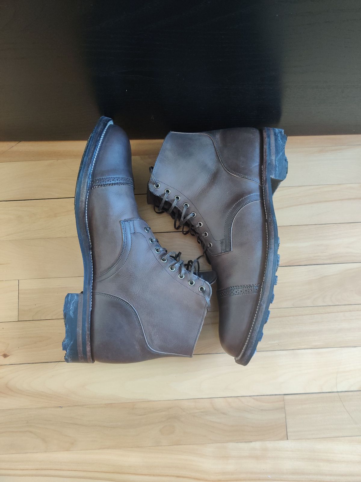 Photo by patinathunderdome on March 6, 2022 of the Viberg Service Boot in Maryam 1071 Port Vitello Calf Nubuck.