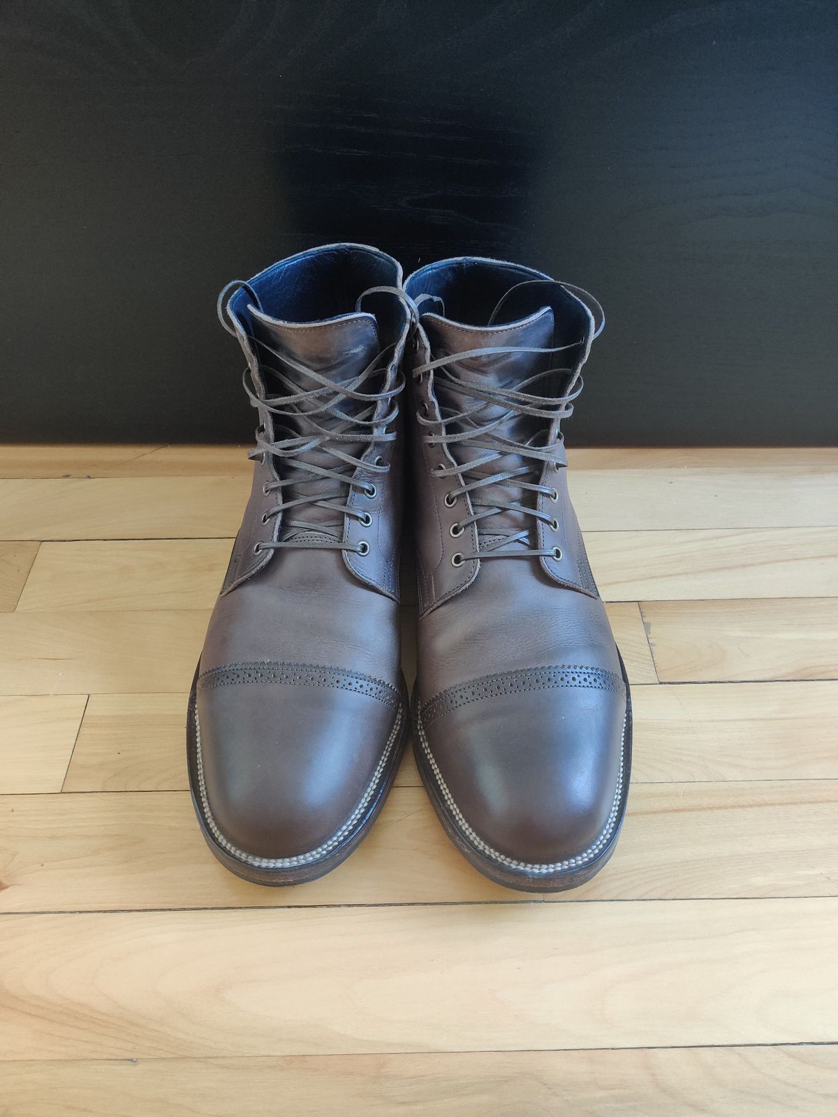 Photo by patinathunderdome on March 6, 2022 of the Viberg Service Boot in Maryam 1071 Port Vitello Calf Nubuck.