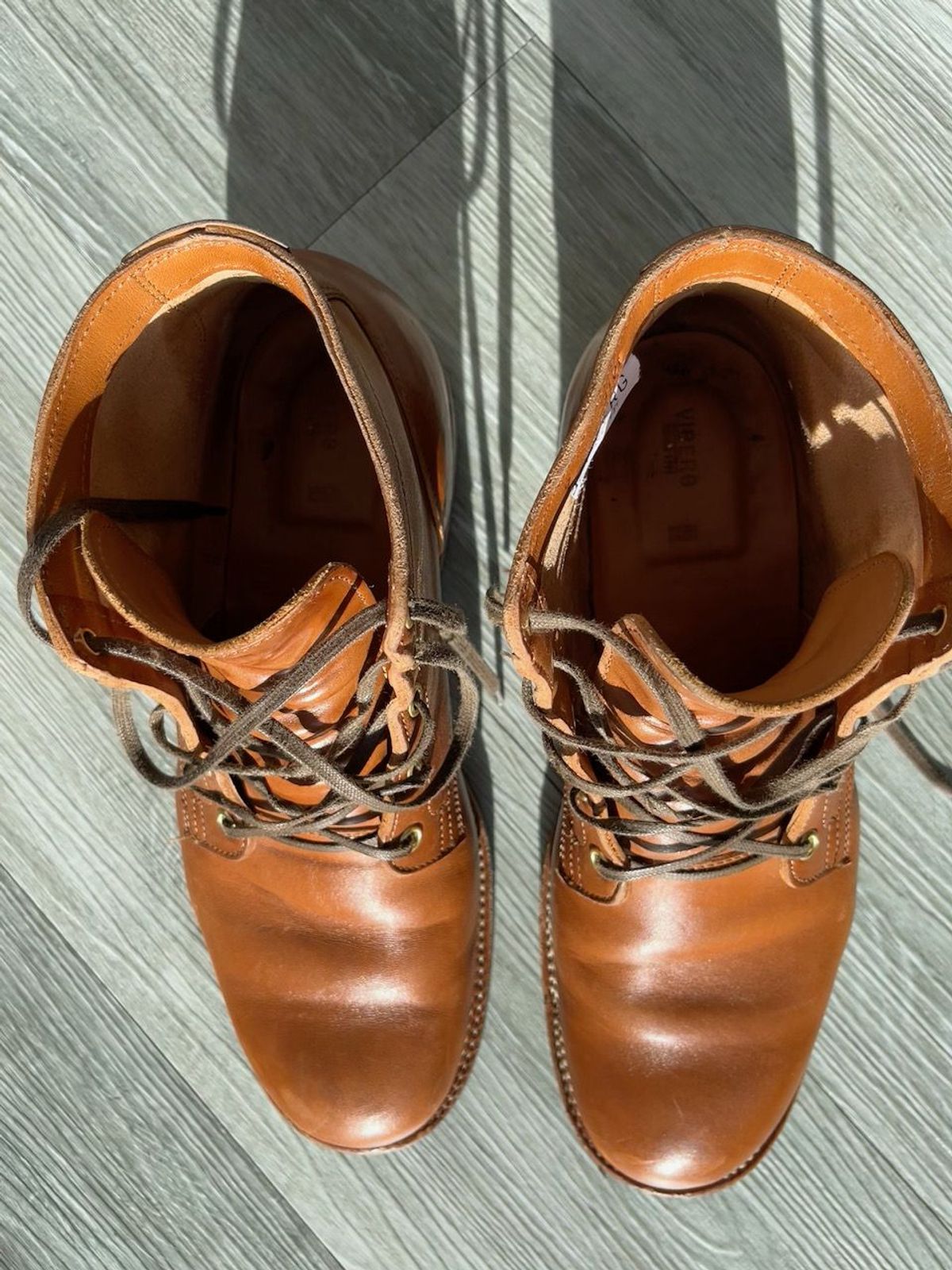 Photo by patinathunderdome on November 1, 2021 of the Viberg Service Boot in Maryam Cuoio Horsebutt.