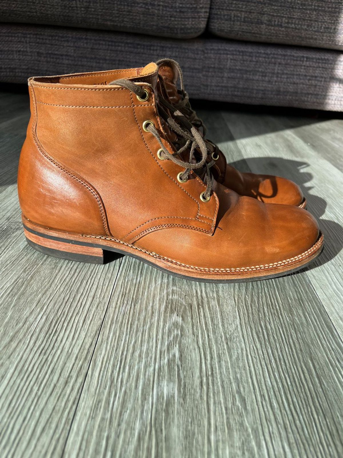 Photo by patinathunderdome on November 1, 2021 of the Viberg Service Boot in Maryam Cuoio Horsebutt.