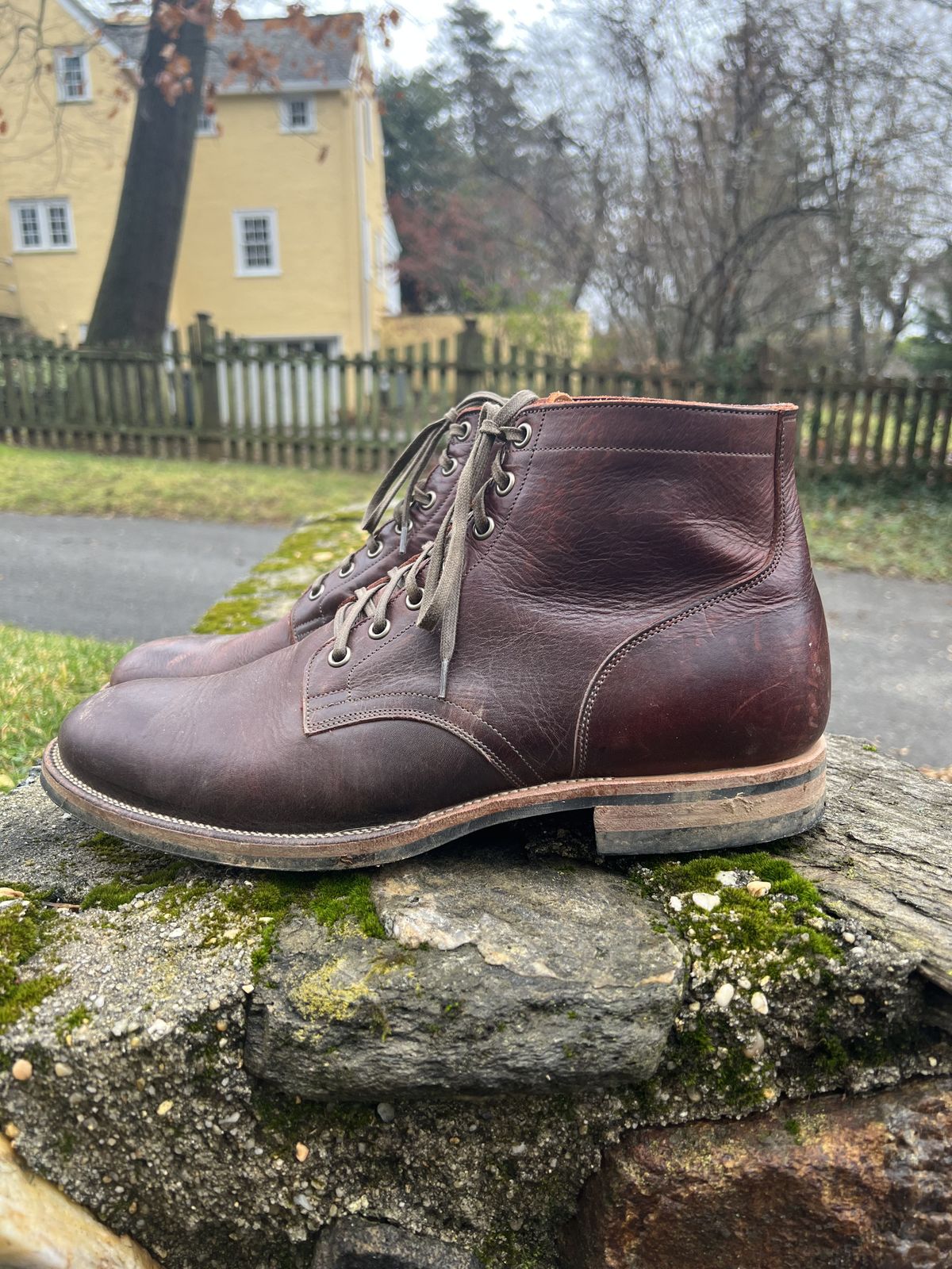 Photo by patinathunderdome on January 2, 2022 of the Viberg Service Boot in C.F. Stead Espresso Classic Oiled Shoulder.