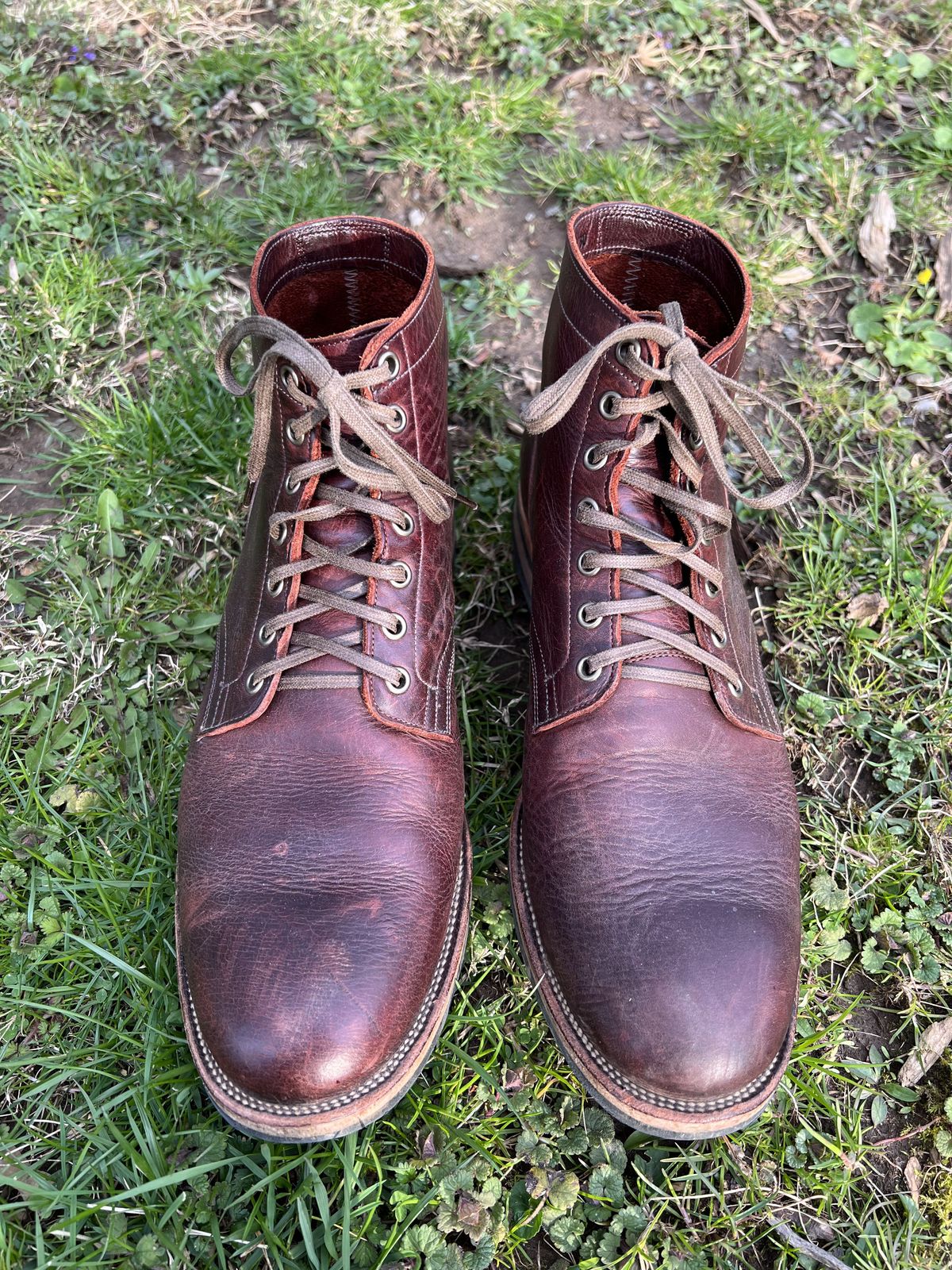 Photo by patinathunderdome on April 4, 2022 of the Viberg Service Boot in C.F. Stead Espresso Classic Oiled Shoulder.