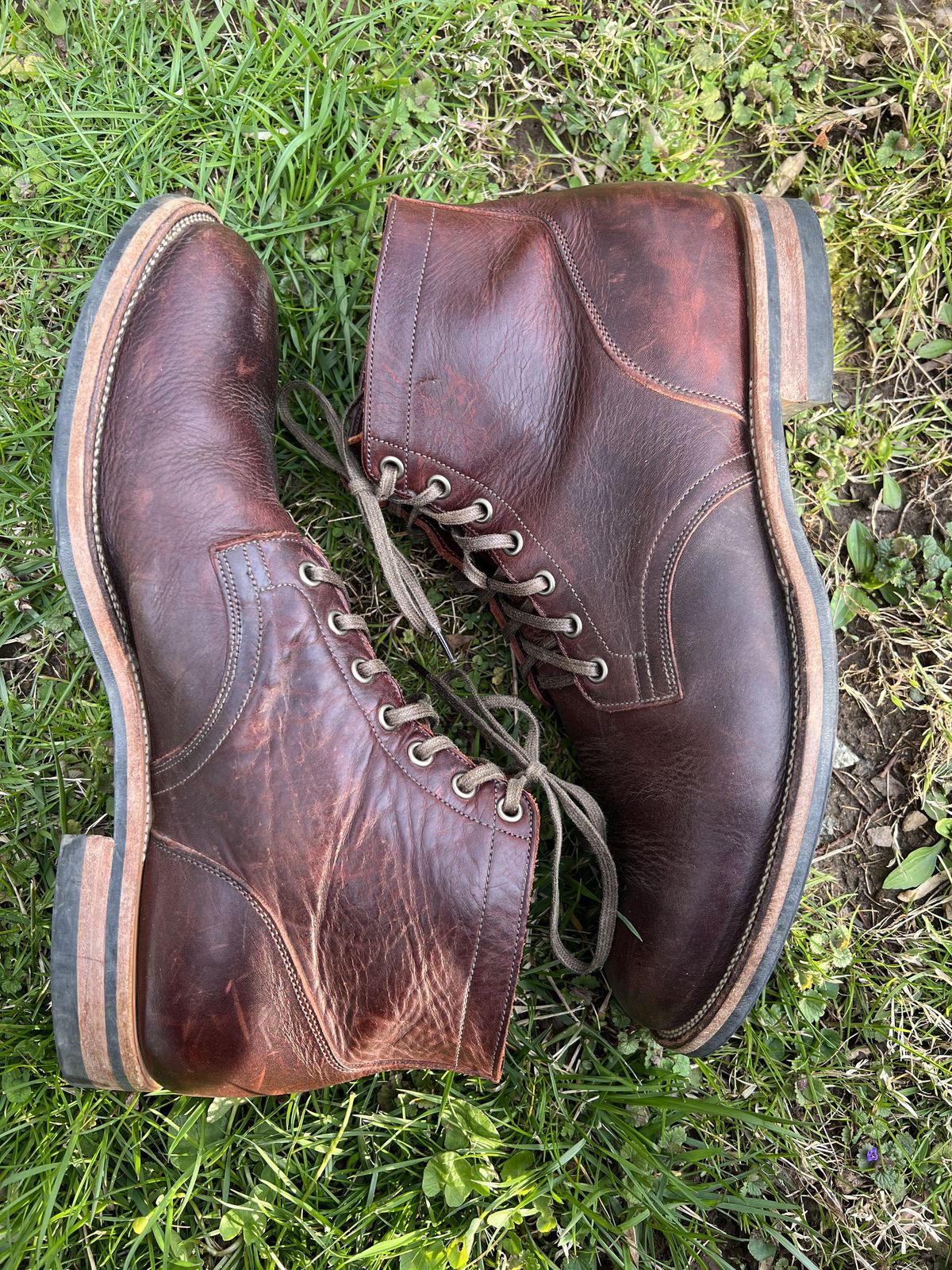 Photo by patinathunderdome on April 4, 2022 of the Viberg Service Boot in C.F. Stead Espresso Classic Oiled Shoulder.