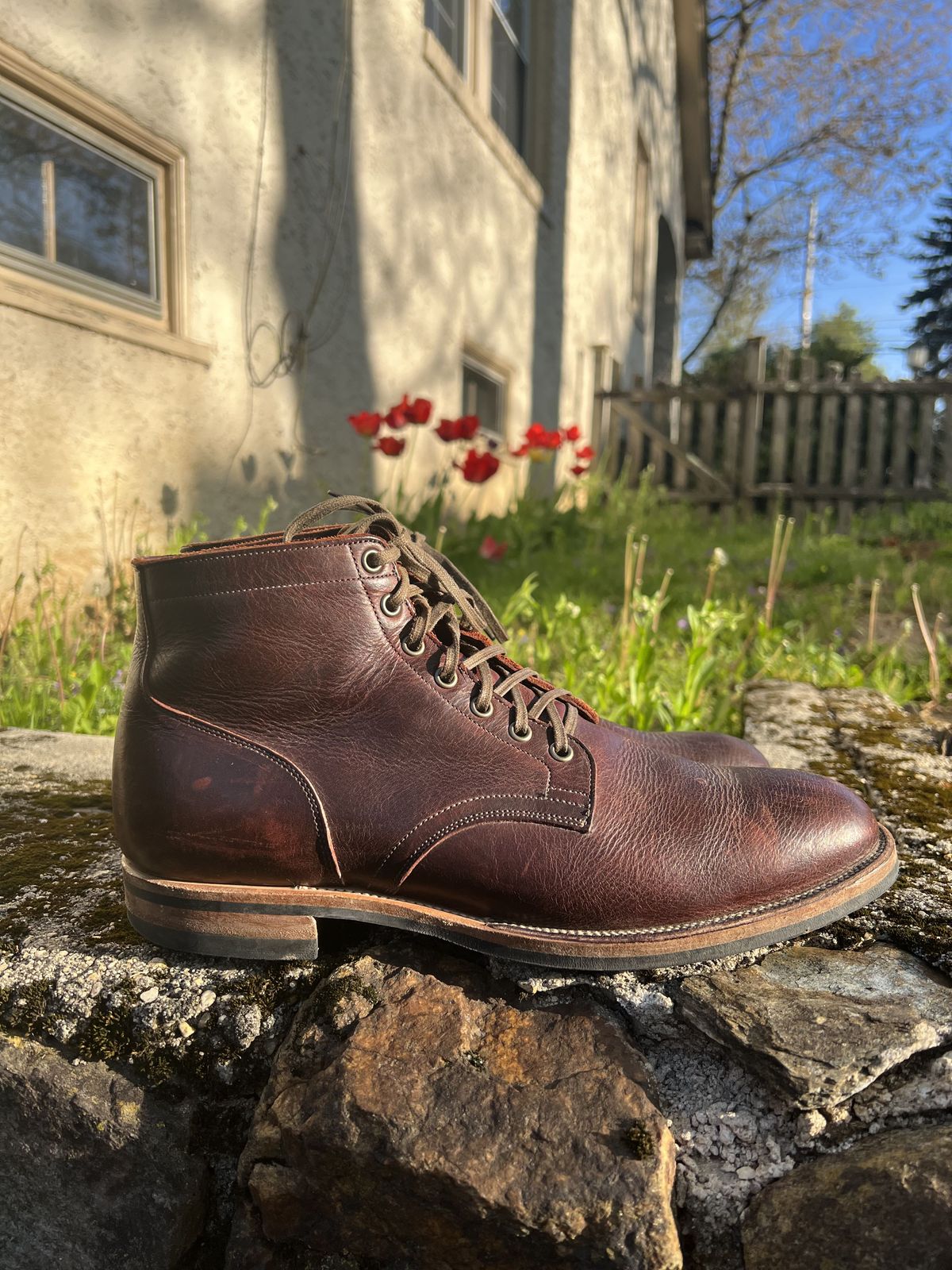 Photo by patinathunderdome on May 3, 2022 of the Viberg Service Boot in C.F. Stead Espresso Classic Oiled Shoulder.