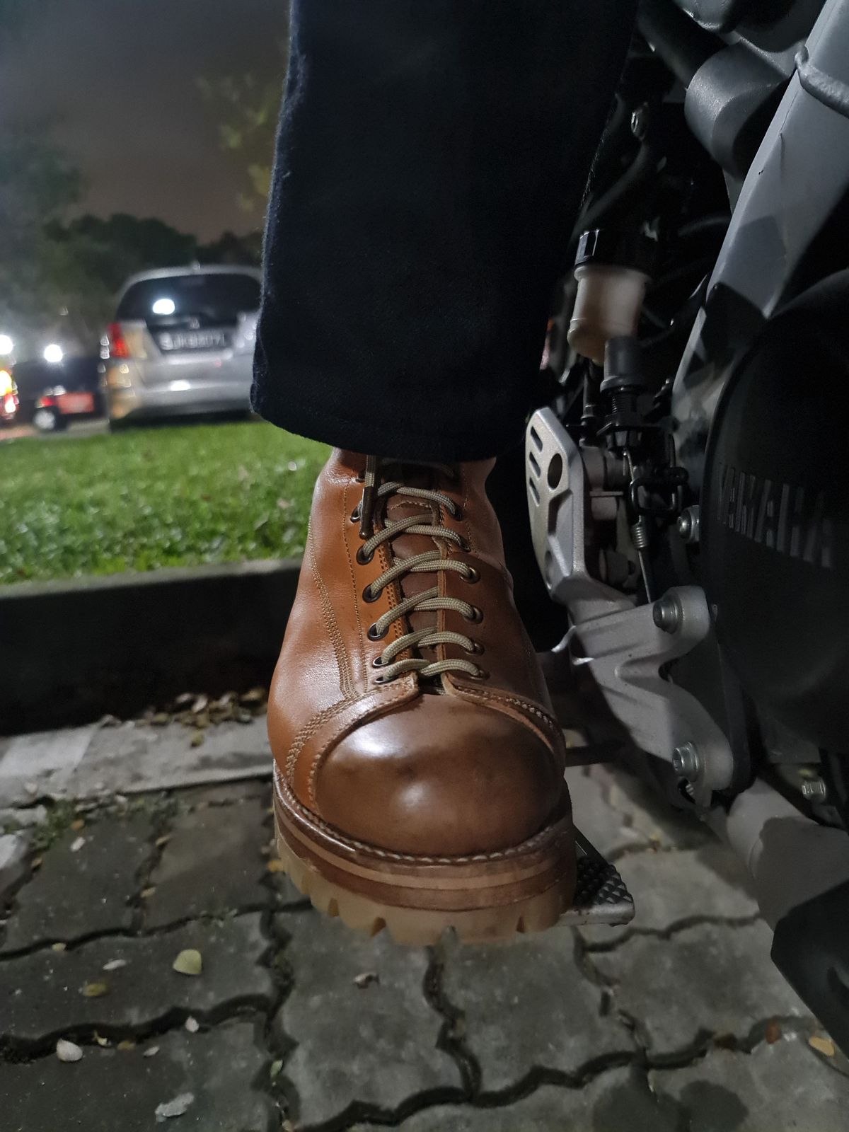 Photo by patinathunderdome on December 5, 2021 of the Bad Hat Brothers Monkey Boots in Horween Natural Essex.